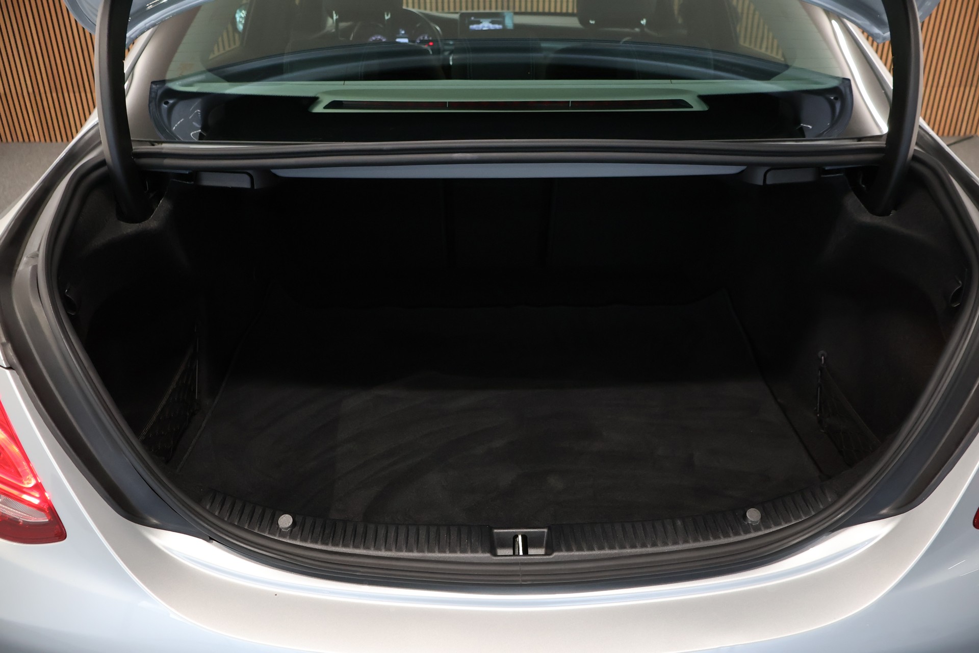 MERCEDES-BENZ C 200 Avantgarde 4Matic 7G-Tronic-image-11