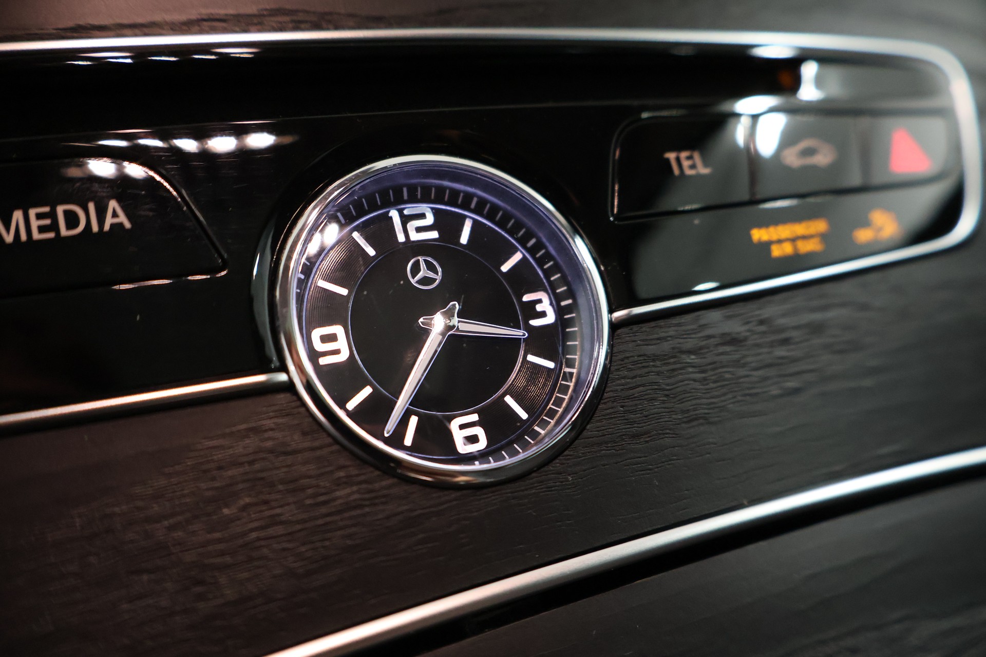 MERCEDES-BENZ C 200 Avantgarde 4Matic 7G-Tronic-image-26