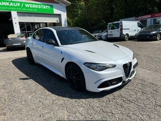 ALFA ROMEO Giulia 2.9 V6 Quadrifoglio Automatic-image-14