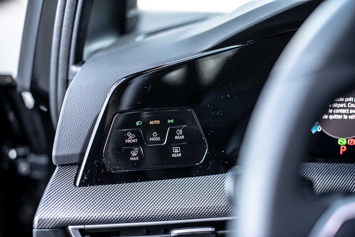 VW Golf Variant 2.0 R-Line 4 Motion DSG-image-22