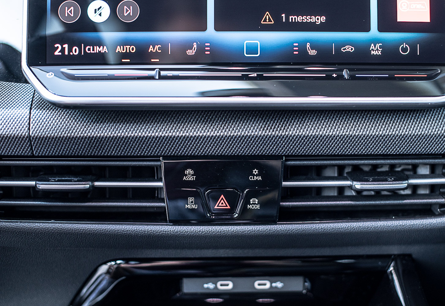 VW Golf Variant 2.0 R-Line 4 Motion DSG-image-16