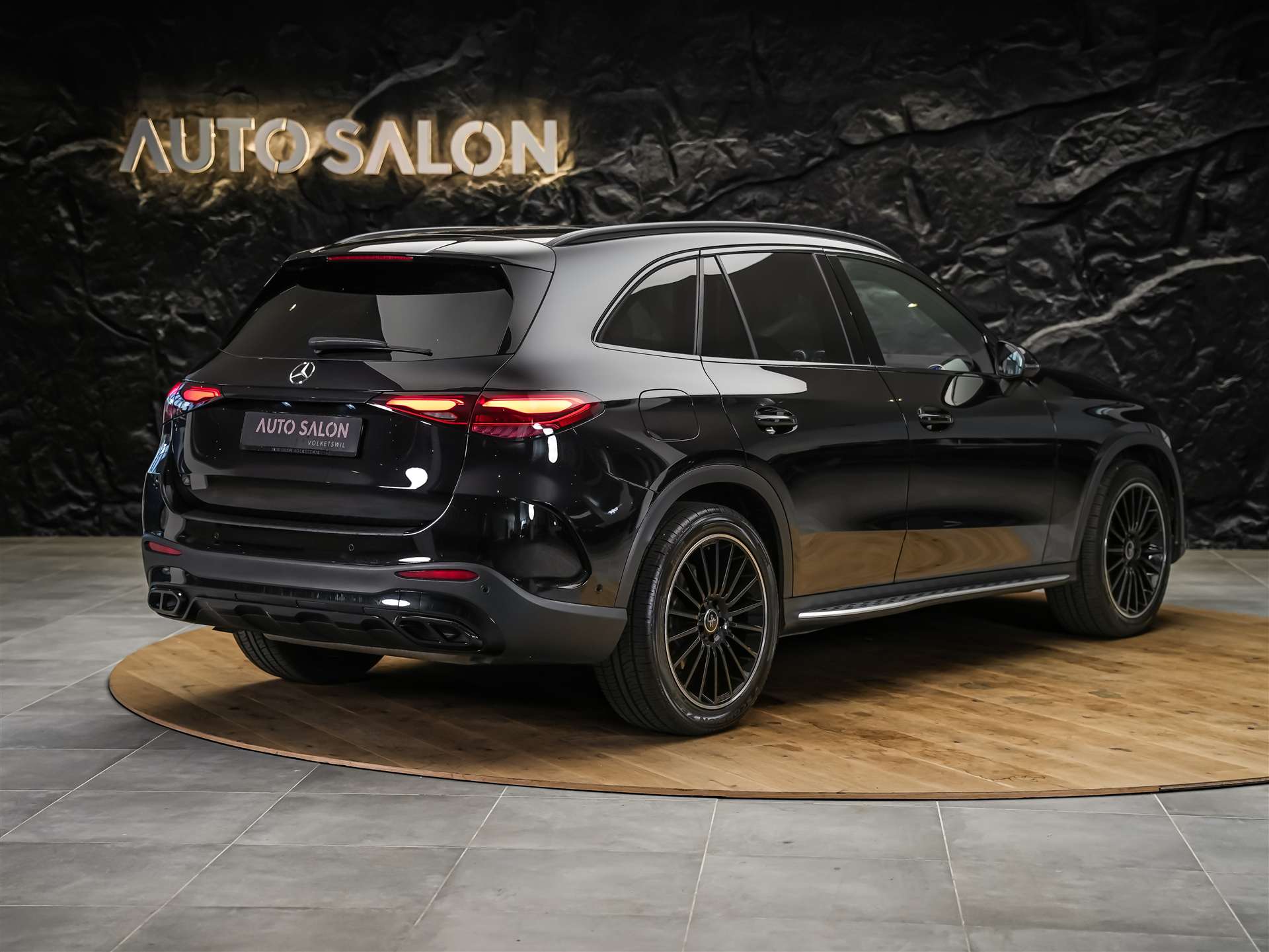 MERCEDES-BENZ GLC 300 4Matic AMG Line 9G-Tronic *Fahrerassistenz*Lenkradheizung*-image-5