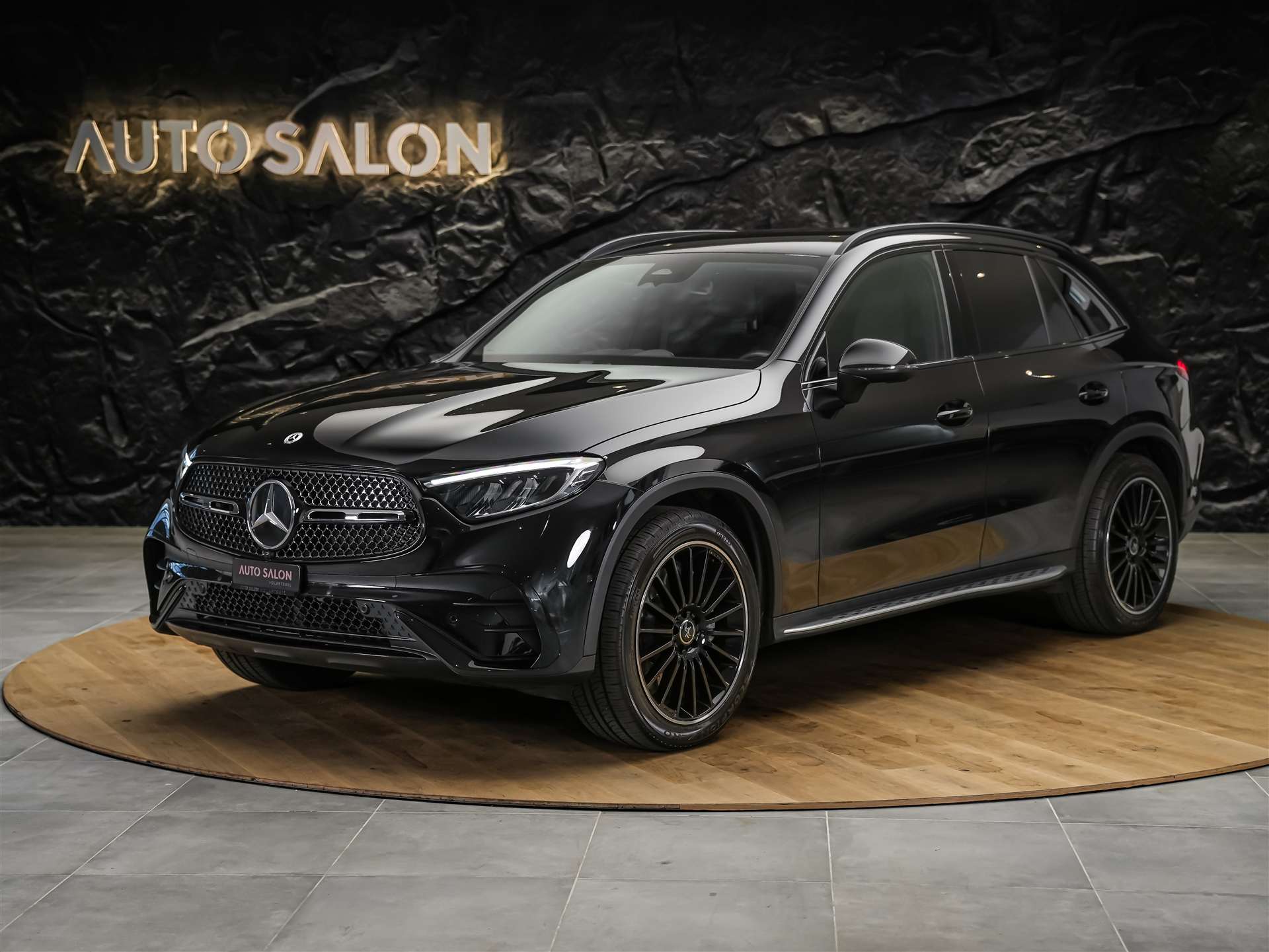MERCEDES-BENZ GLC 300 4Matic AMG Line 9G-Tronic *Fahrerassistenz*Lenkradheizung*-image-1