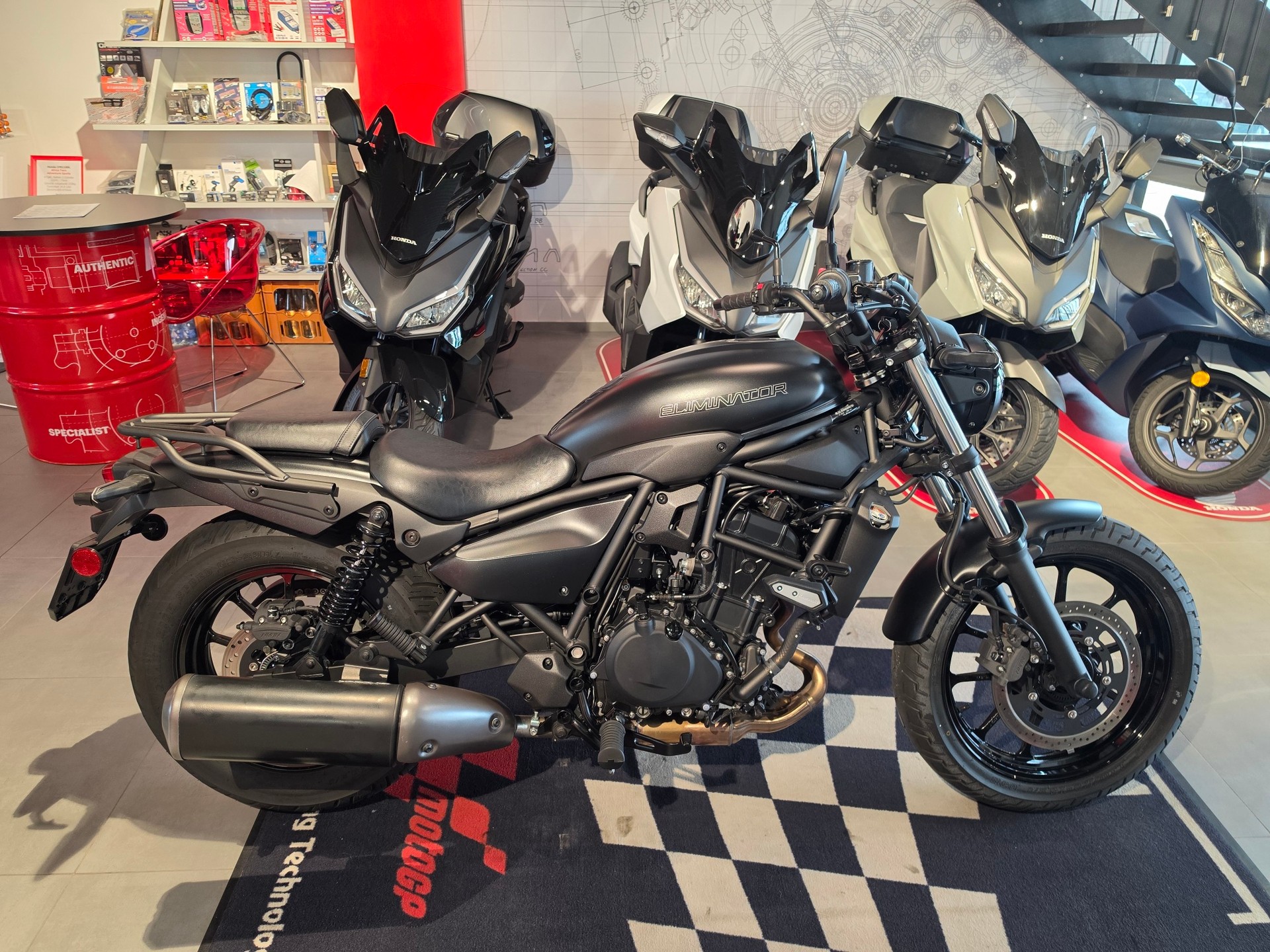 KAWASAKI Eliminator 500-showroom-element-1