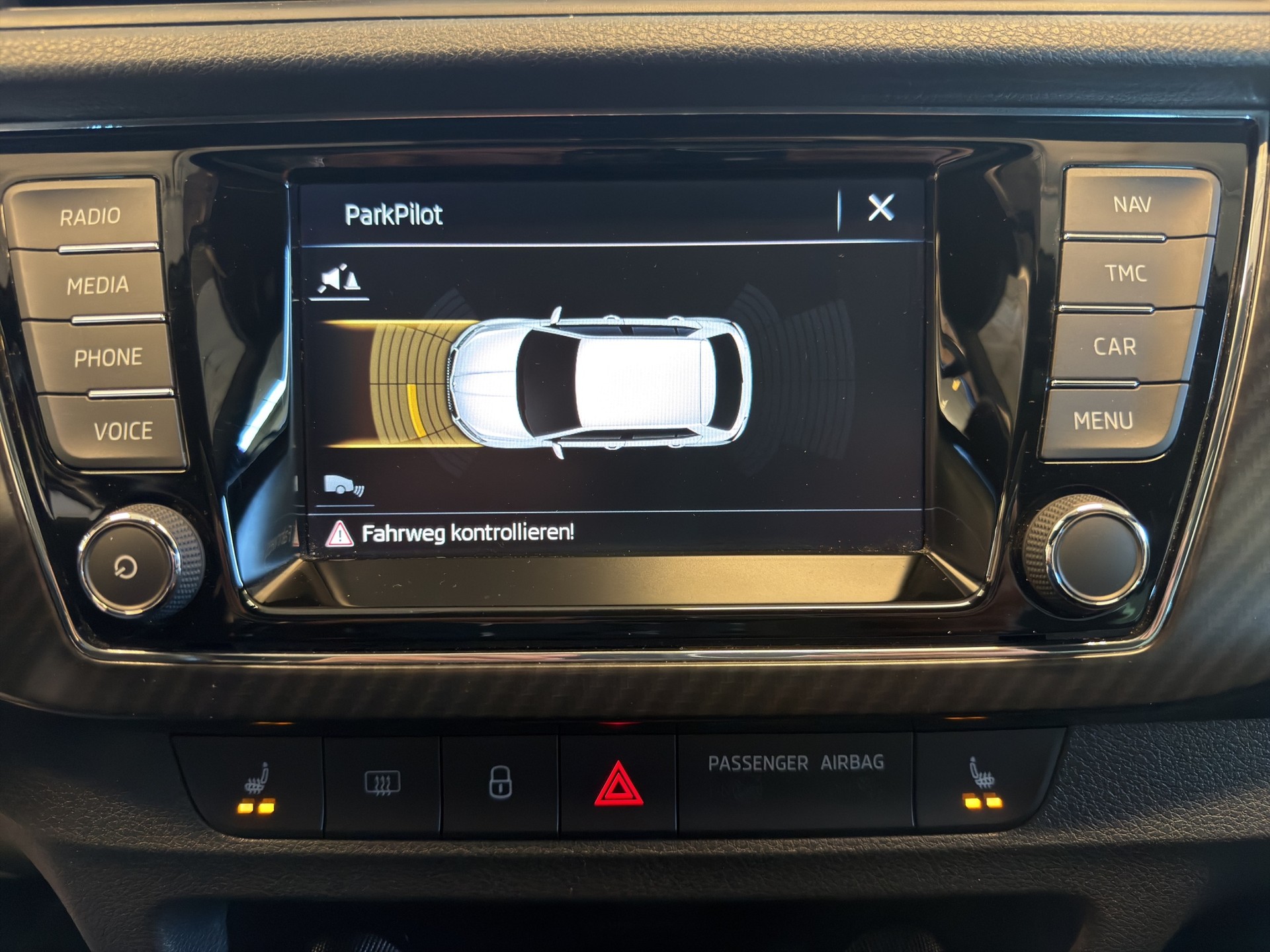 SKODA Fabia 1.0 TSI Monte Carlo*NUR 29000 KM*110 PS*TOP AUSSTATTUNG*-image-11