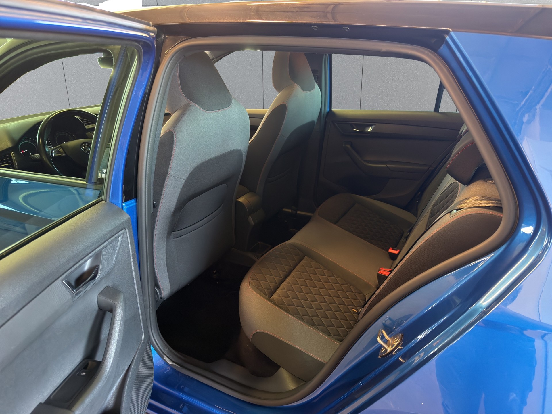 SKODA Fabia 1.0 TSI Monte Carlo*NUR 29000 KM*110 PS*TOP AUSSTATTUNG*-image-18