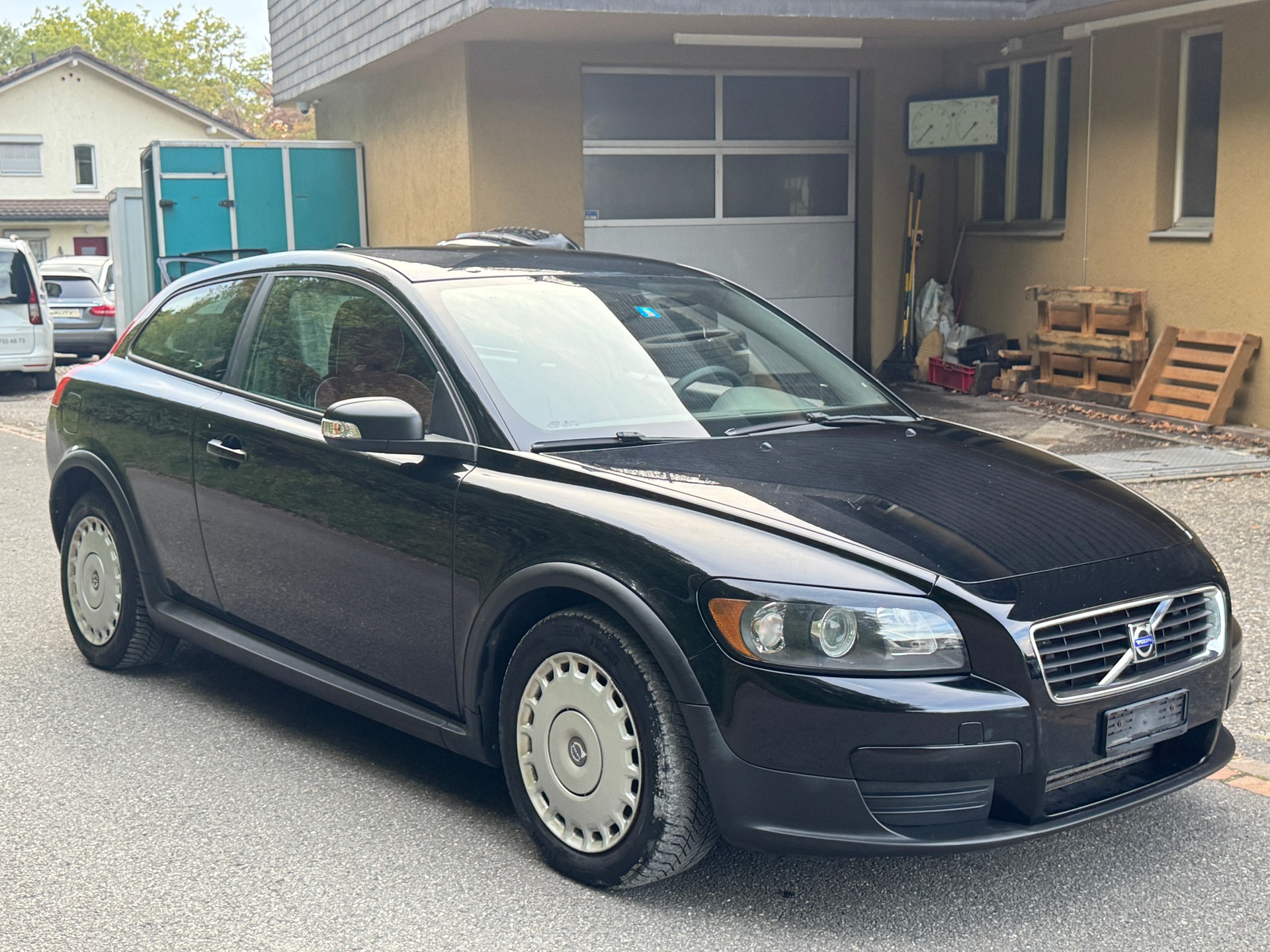 VOLVO C30 2.0D Summum Powershift-image-1