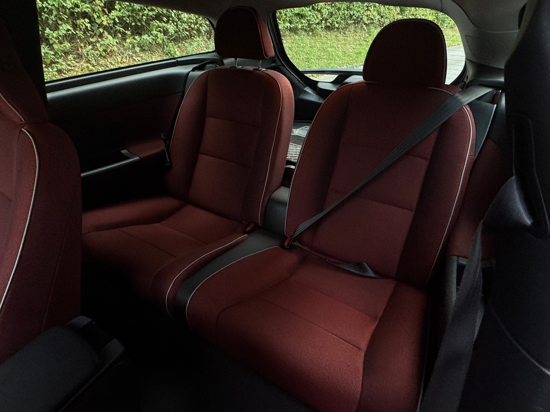 VOLVO C30 2.0D Summum Powershift-image-8