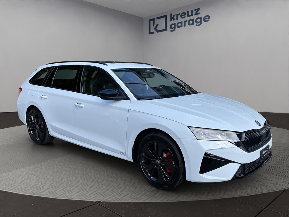 SKODA Octavia Combi 2.0 TSI DSG RS-image-0