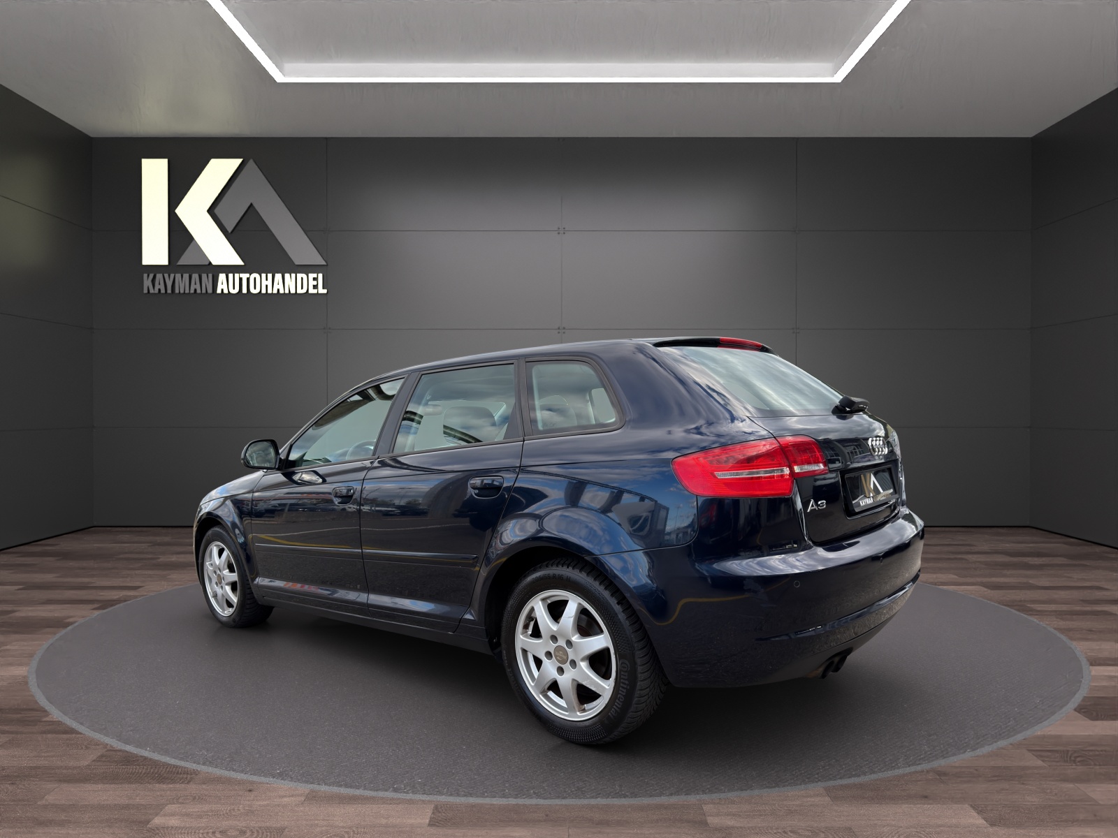 AUDI A3 Sportback 1.8 TFSI Ambition S-tronic-image-2