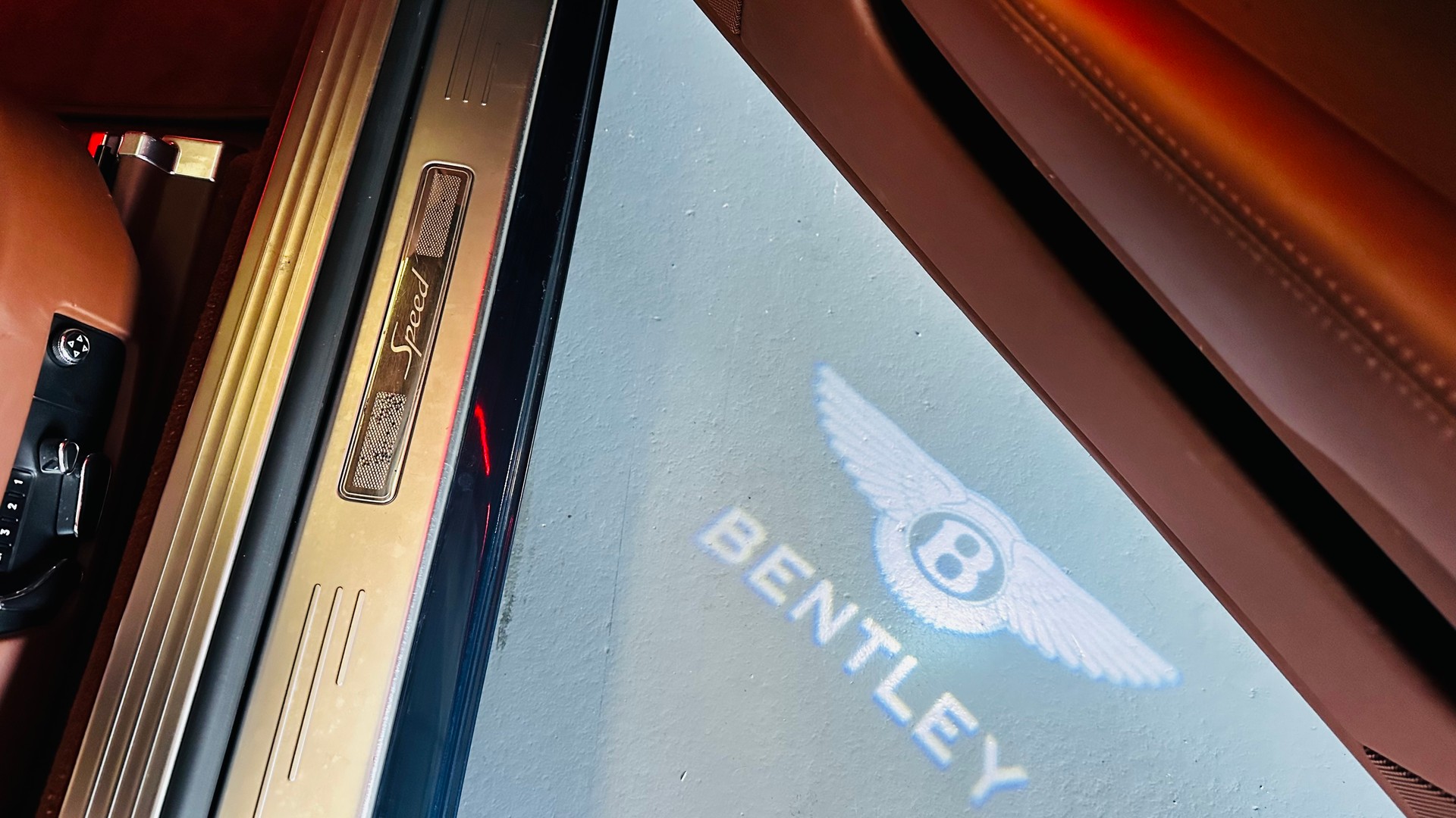 BENTLEY Continental GT Speed 6.0-image-14