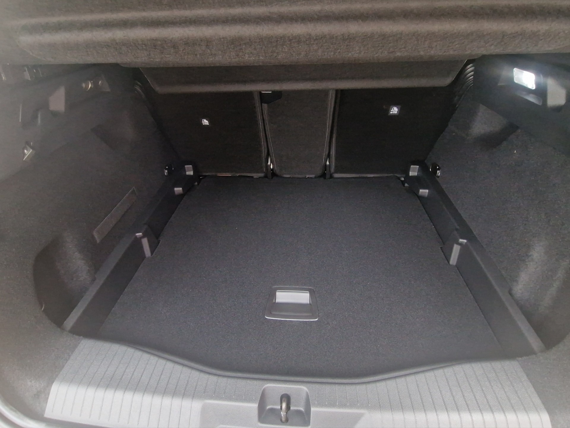 CITROEN C5 Aircross 1.2 HEV Plus Automat-image-15
