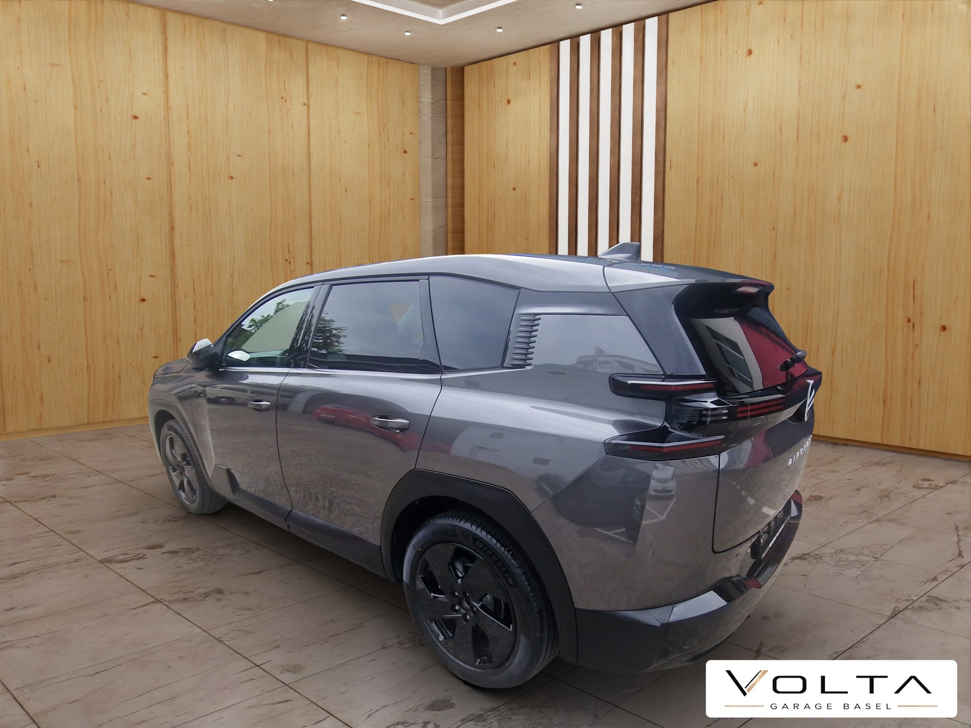 CITROEN C5 Aircross 1.2 HEV Plus Automat-image-5