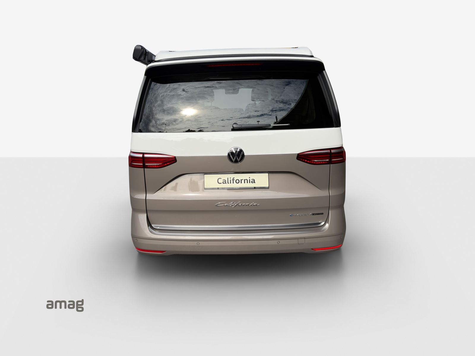 VW California eHybrid Beach Tour Liberty 4Motion-image-3