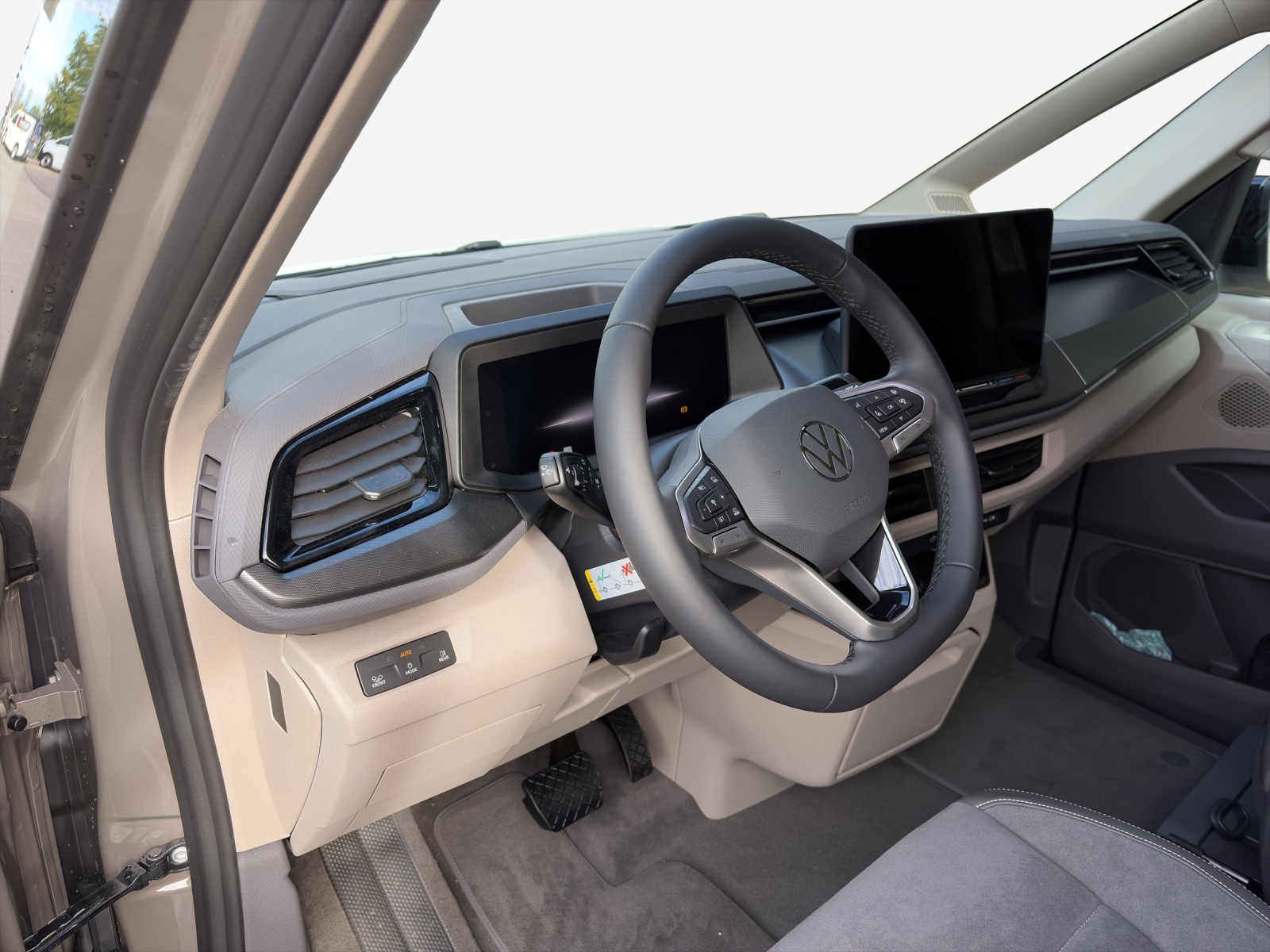 VW California eHybrid Beach Tour Liberty 4Motion-image-8