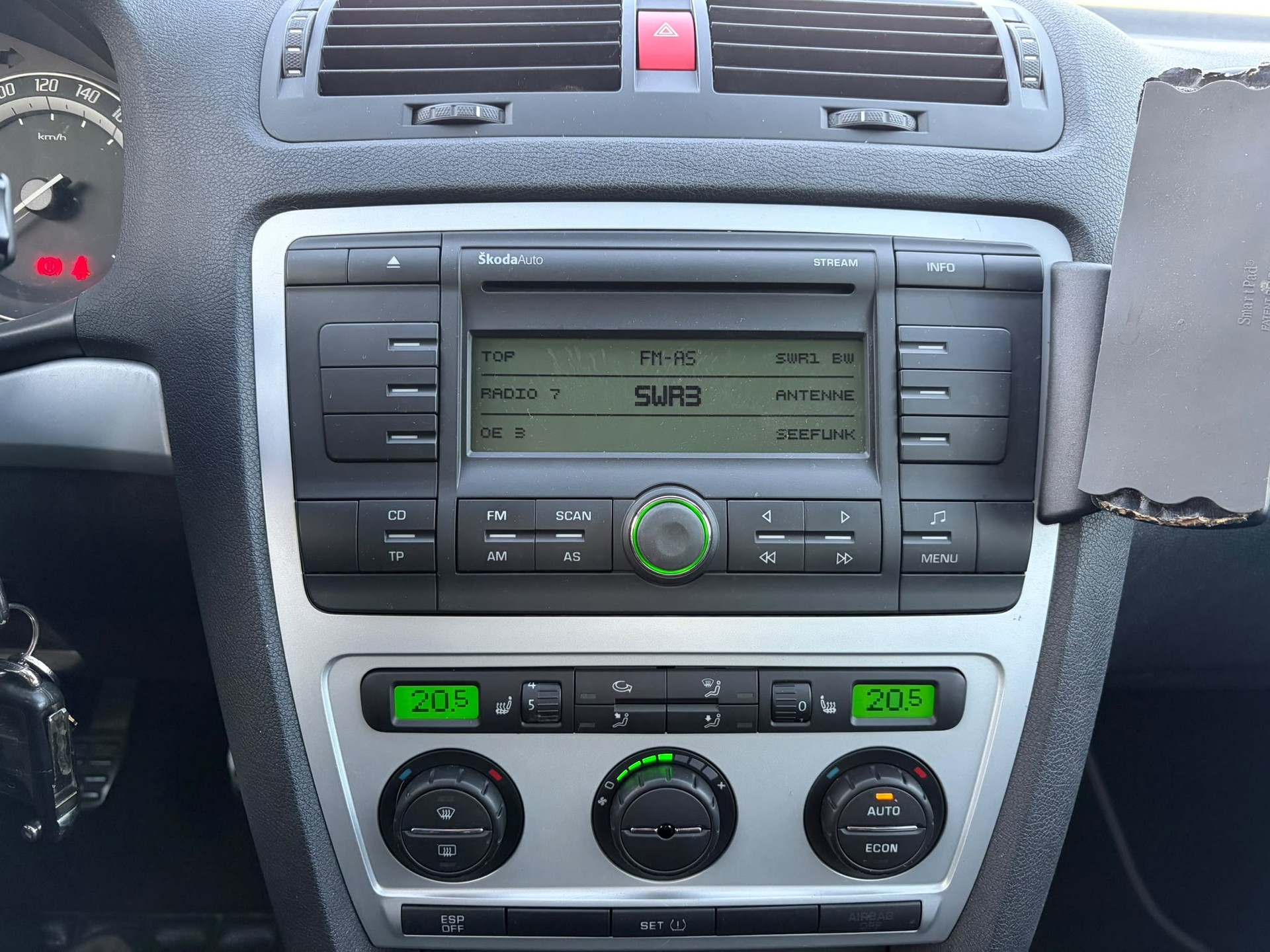 SKODA Octavia 2.0 TFSI RS-image-10