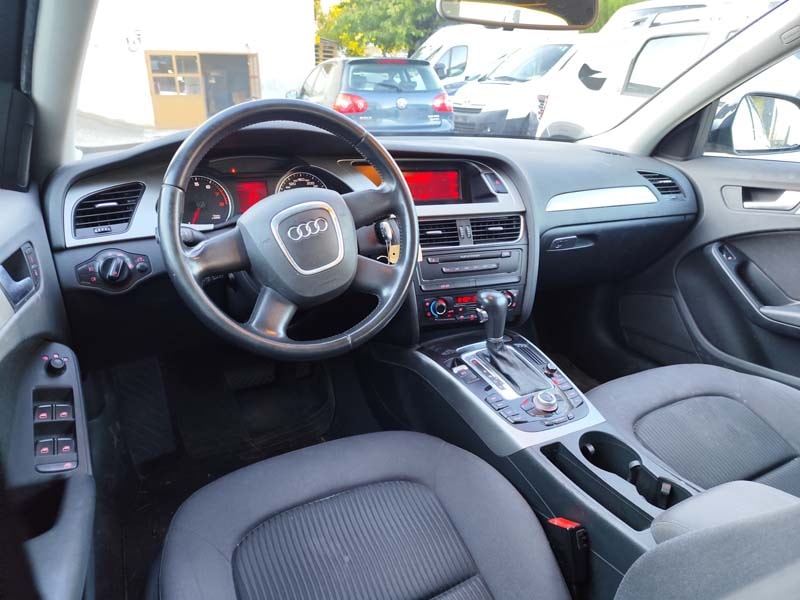 AUDI A4 Avant 1.8 TFSI multitronic-image-9