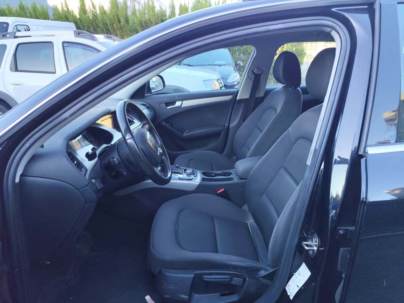 AUDI A4 Avant 1.8 TFSI multitronic-image-10