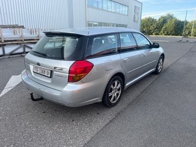 SUBARU Legacy 2.0i AWD Swiss-image-6
