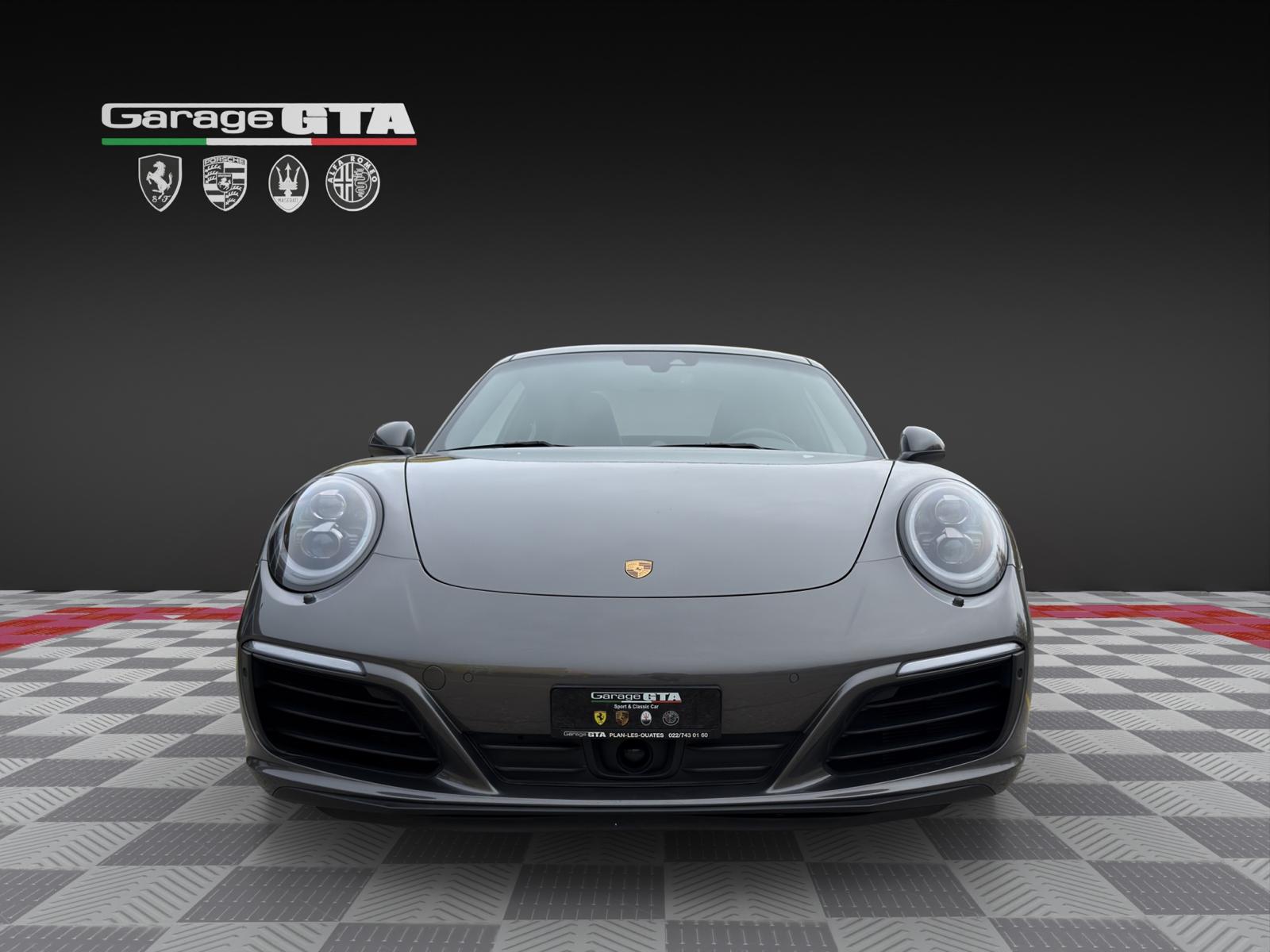 PORSCHE 911 Carrera 4 PDK-image-7