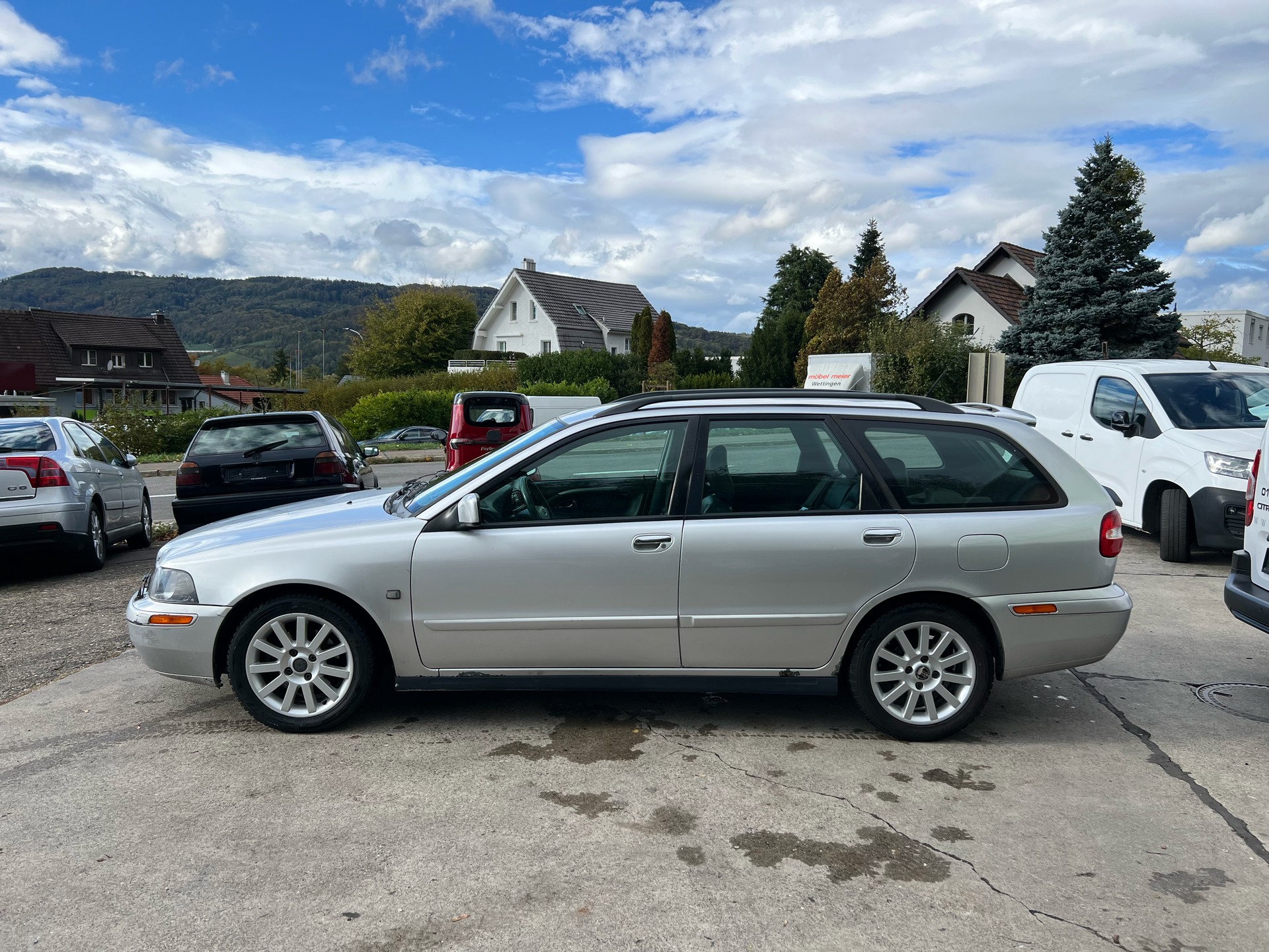 VOLVO T4-image-1