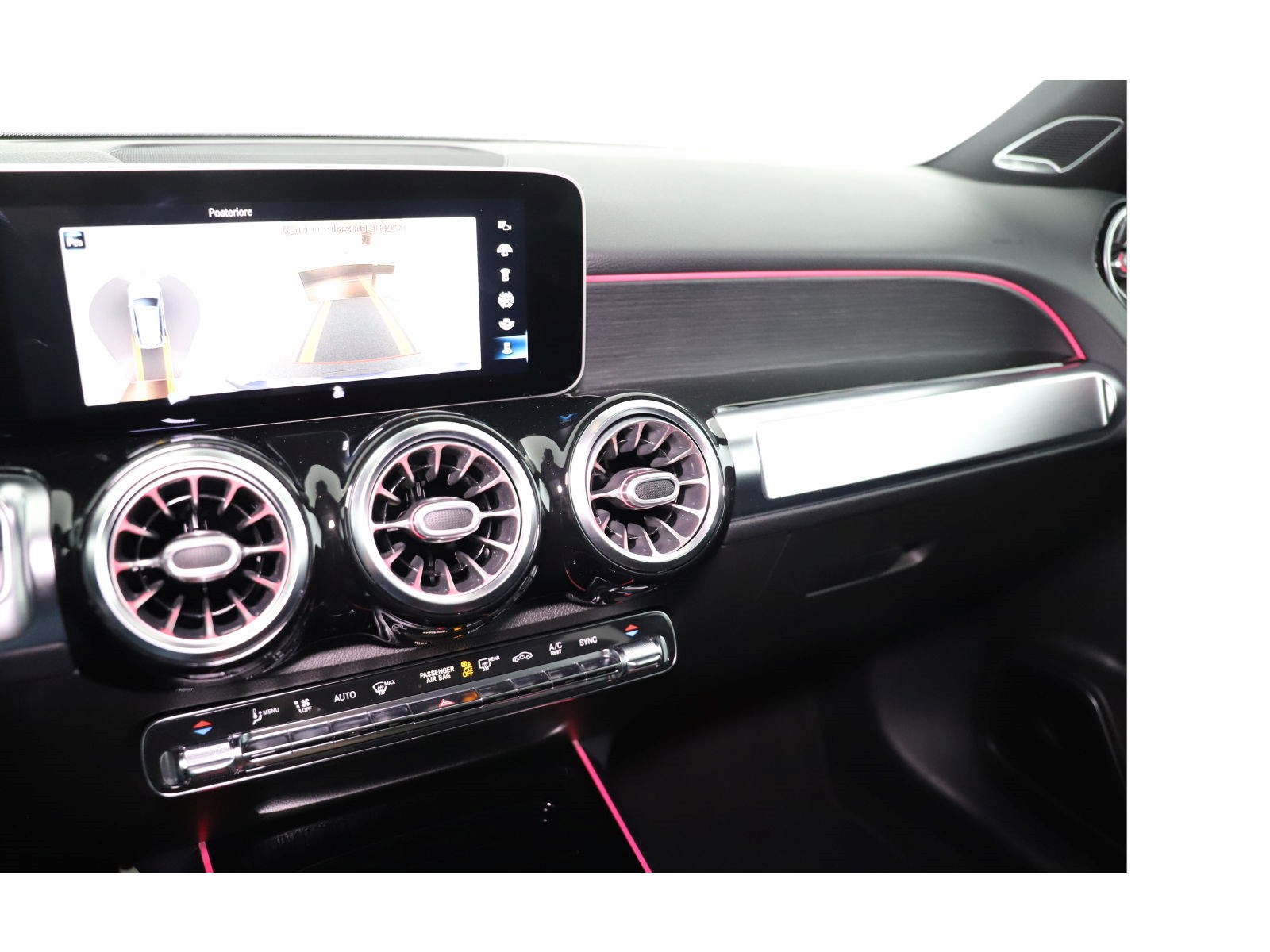 MERCEDES-BENZ GLB 35 AMG 4 MATIC-image-14