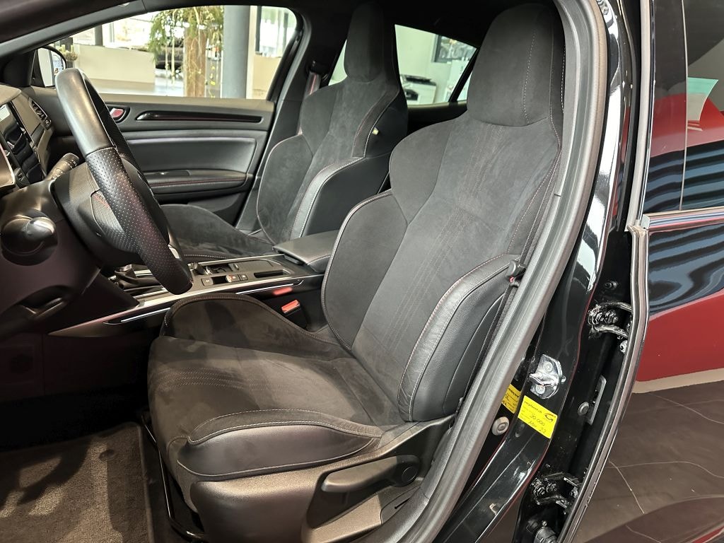 RENAULT Mégane Berline 1.6 E-Tech R.S. Line-image-18