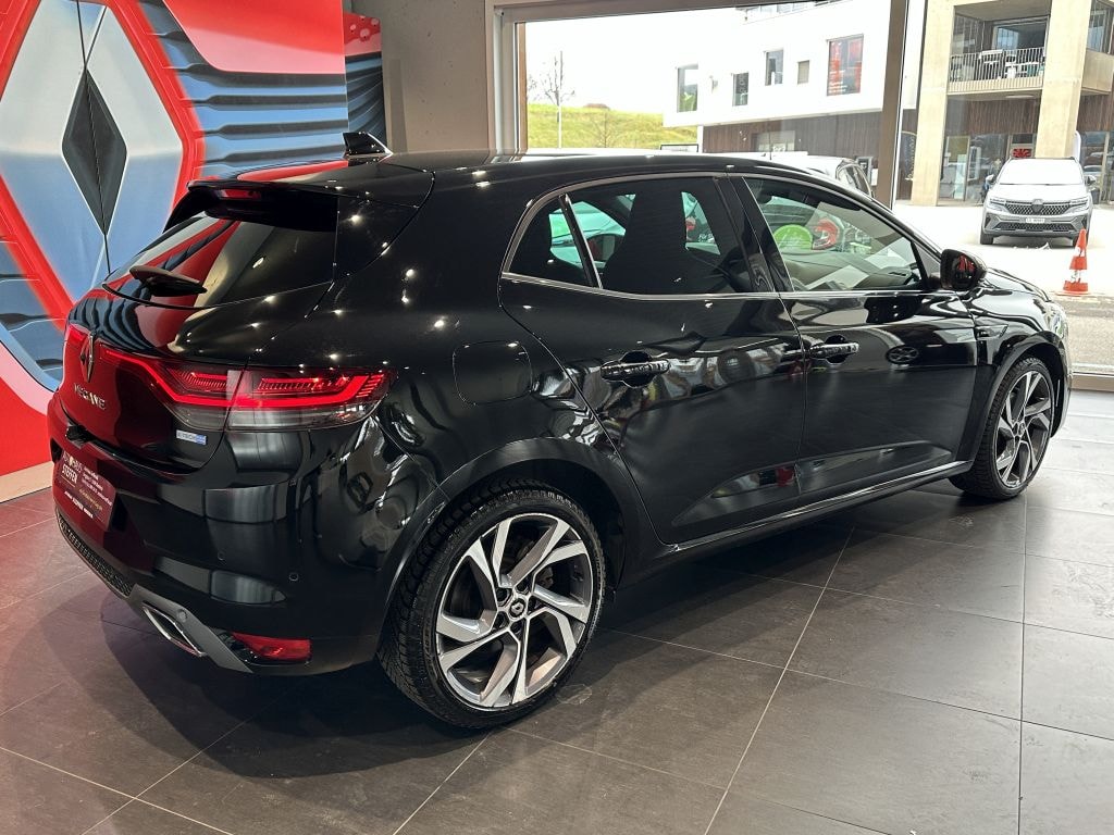 RENAULT Mégane Berline 1.6 E-Tech R.S. Line-image-12