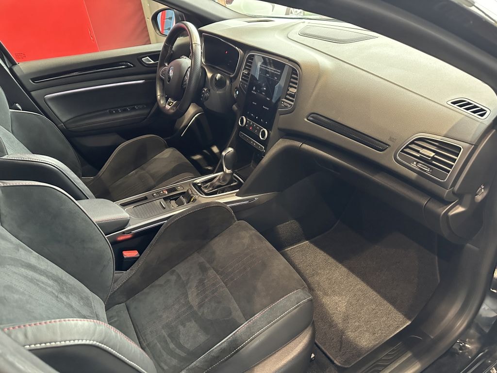RENAULT Mégane Berline 1.6 E-Tech R.S. Line-image-15