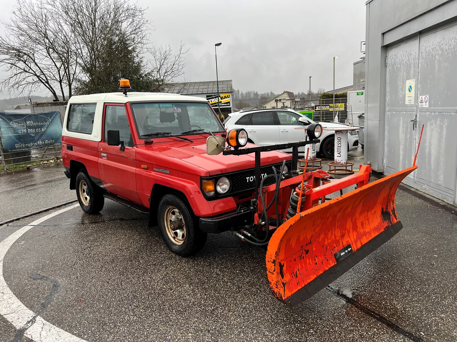 TOYOTA RJ 73 LV-MNEW FRP-Top-image-2
