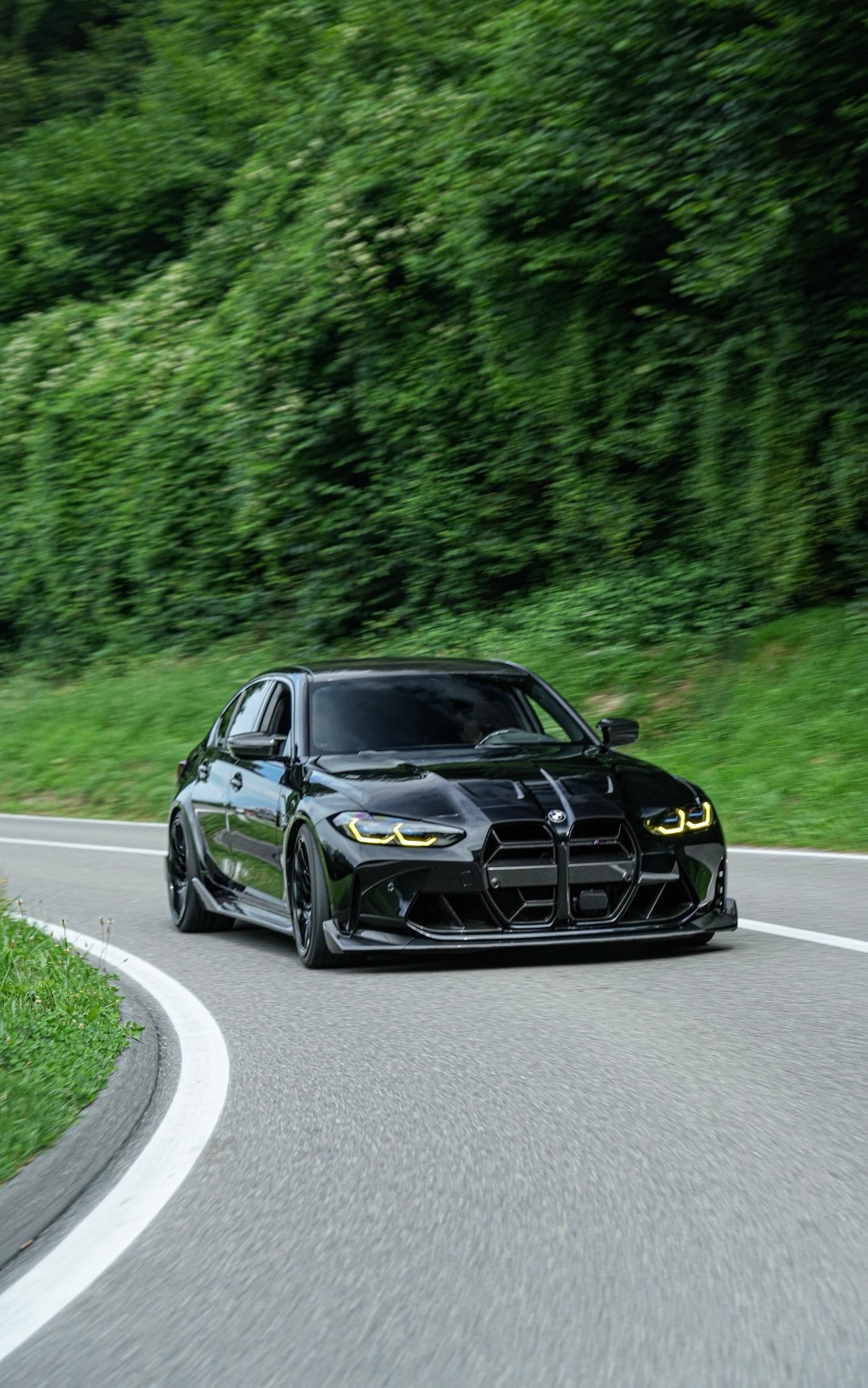 BMW M3 Competition M xDrive (pack track)-image-2