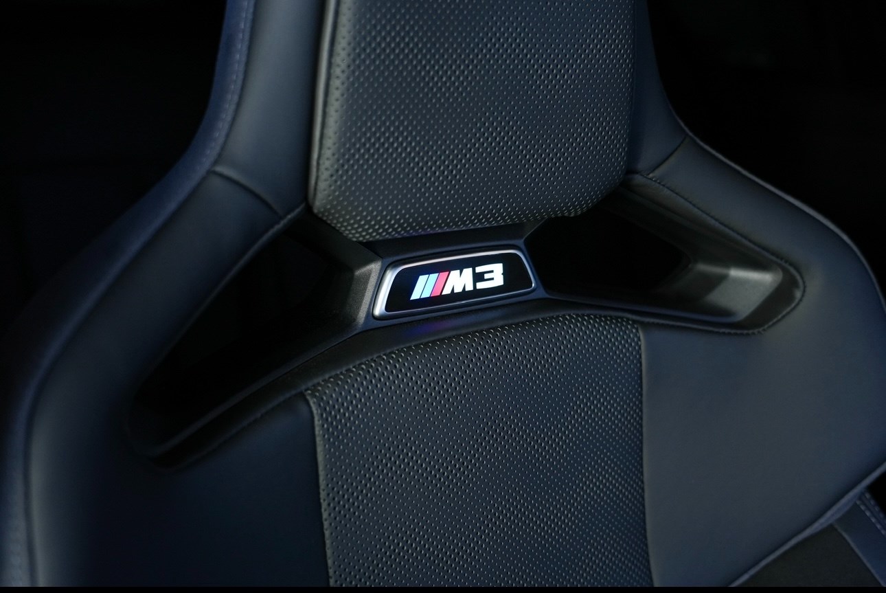 BMW M3 Competition M xDrive (pack track)-image-4