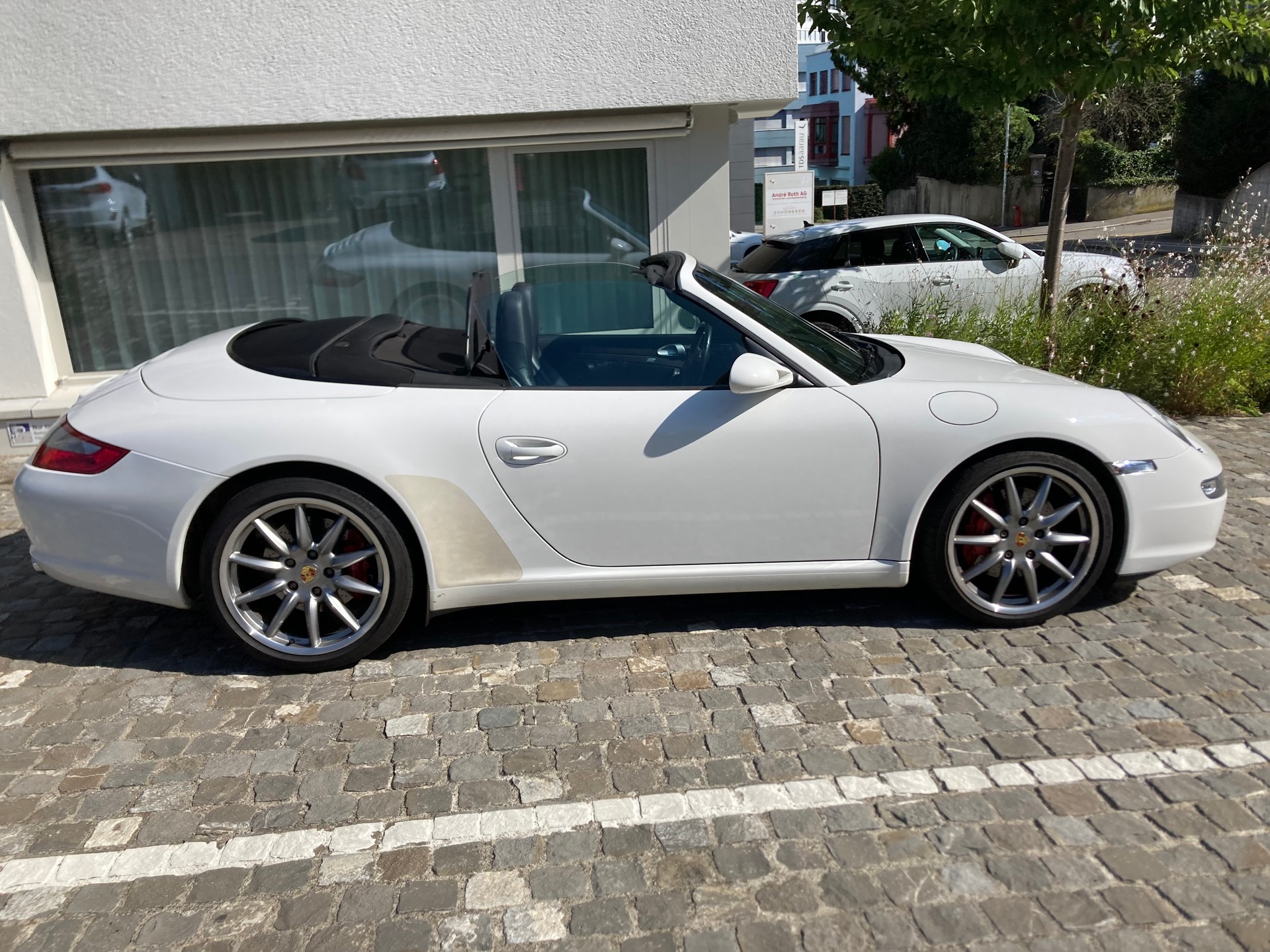 PORSCHE 911 Cabrio Carrera S-image-6