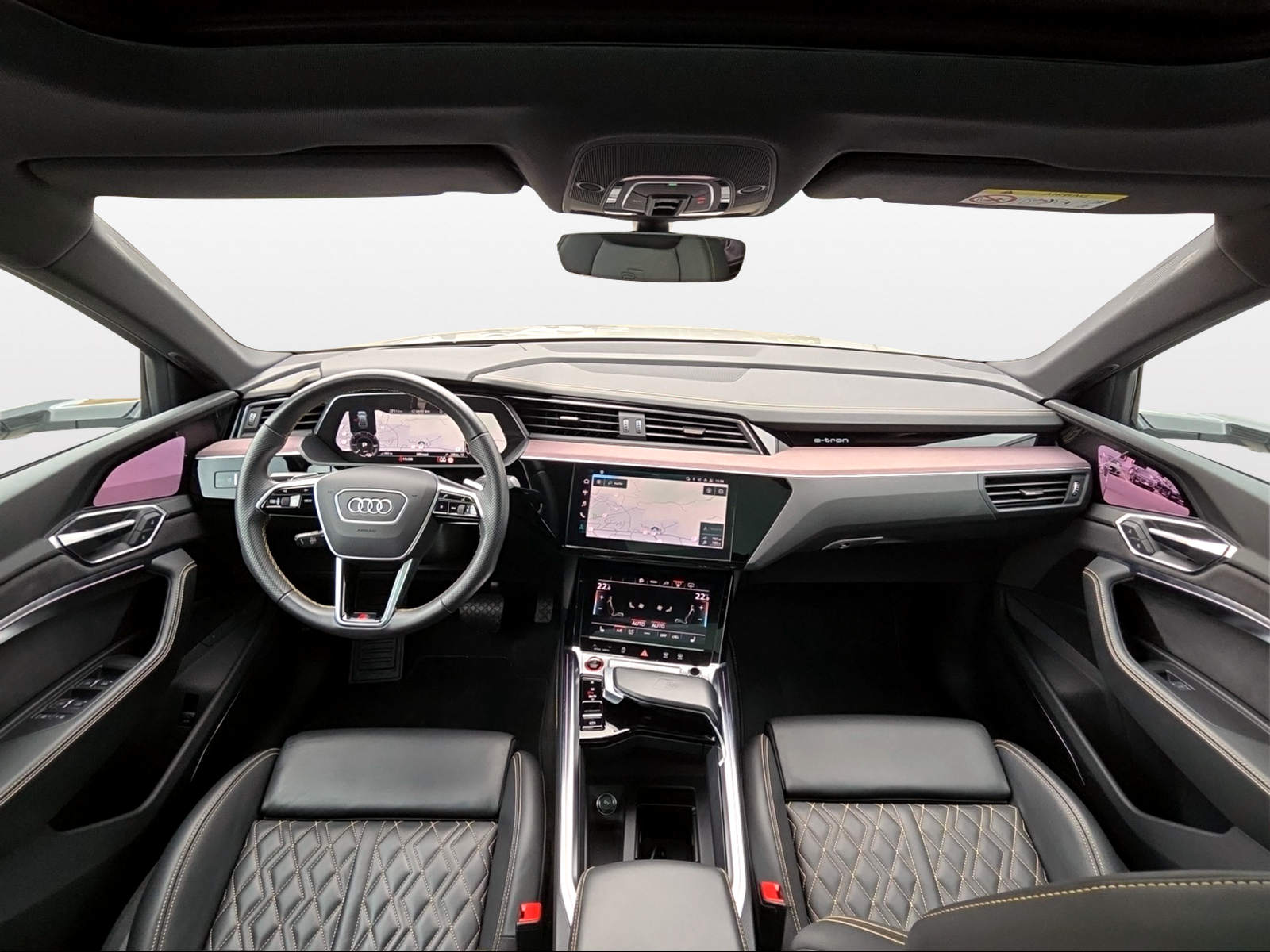 AUDI e-tron S Sportback quattro-showroom-element-3