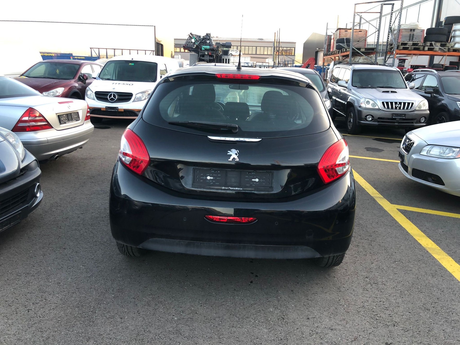 PEUGEOT 208 1.4 VTI Active-image-4