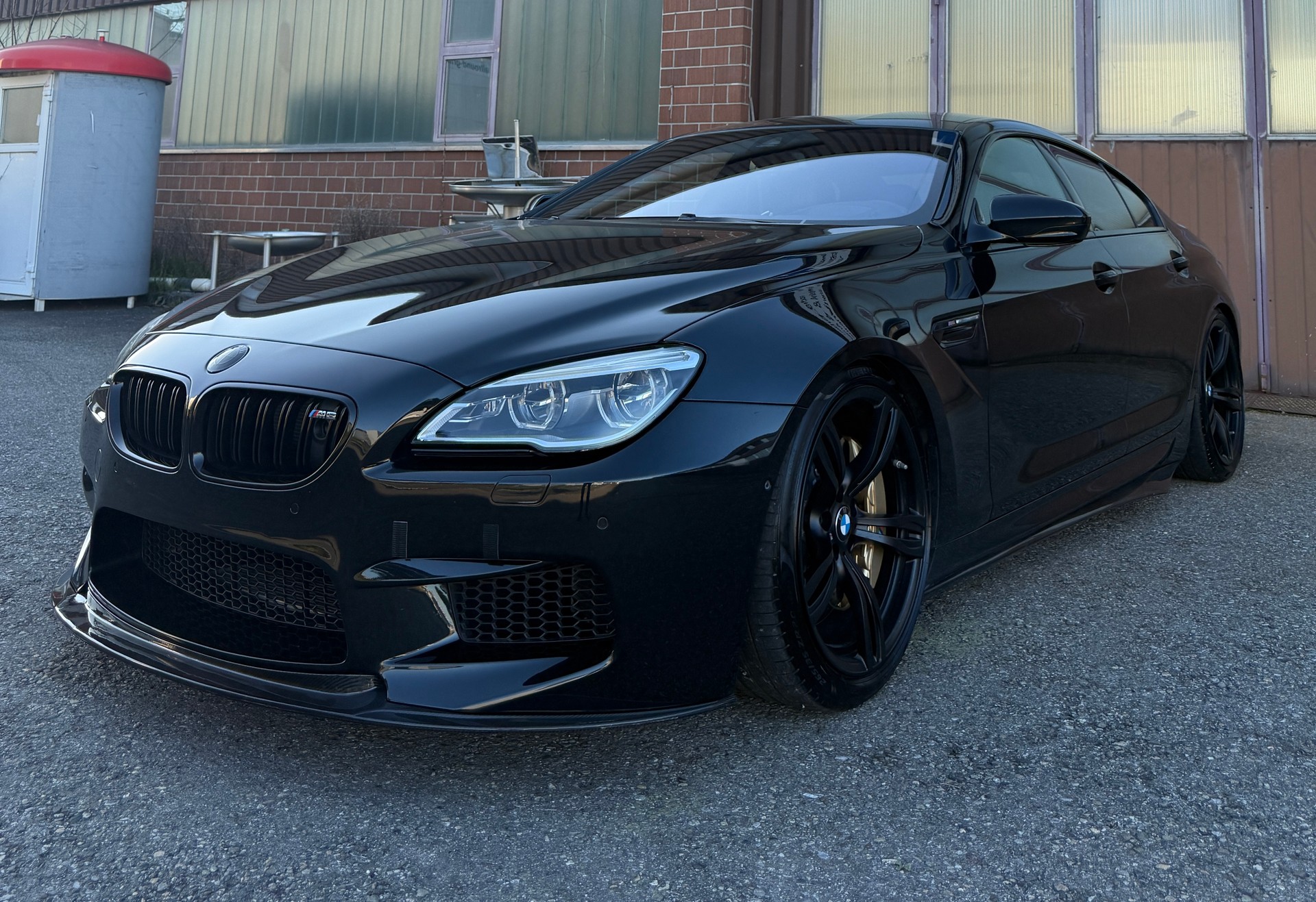 BMW M6 Gran Coupé Competition2 MCarbon-Keramik Akrapovič KW3-image-1