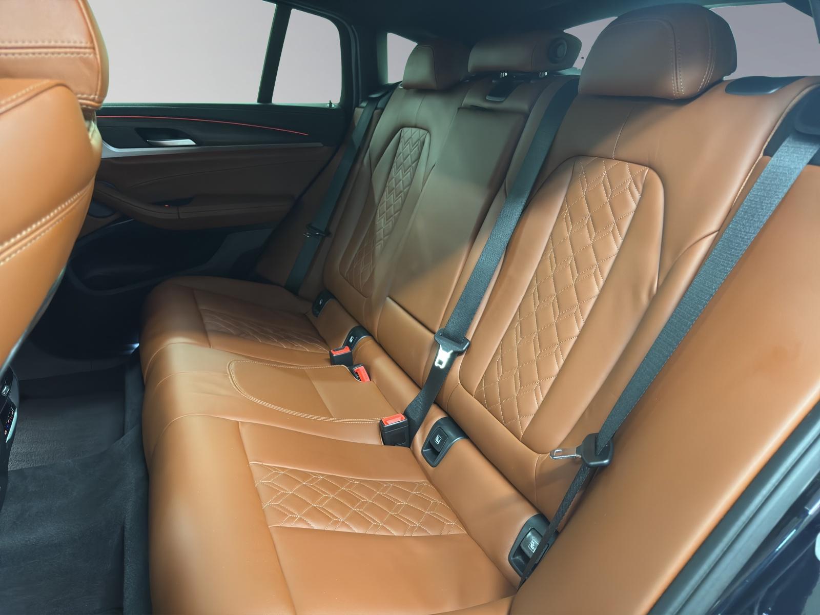 BMW X4 M40d-image-11