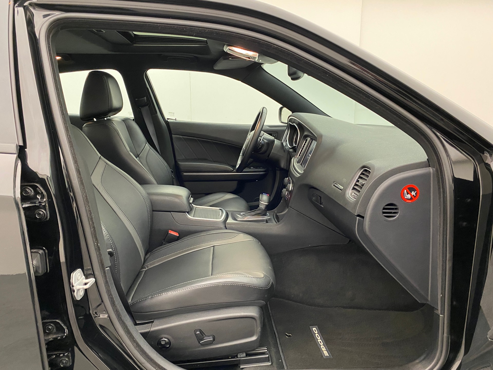 DODGE Charger 3.6 Rallye-image-10
