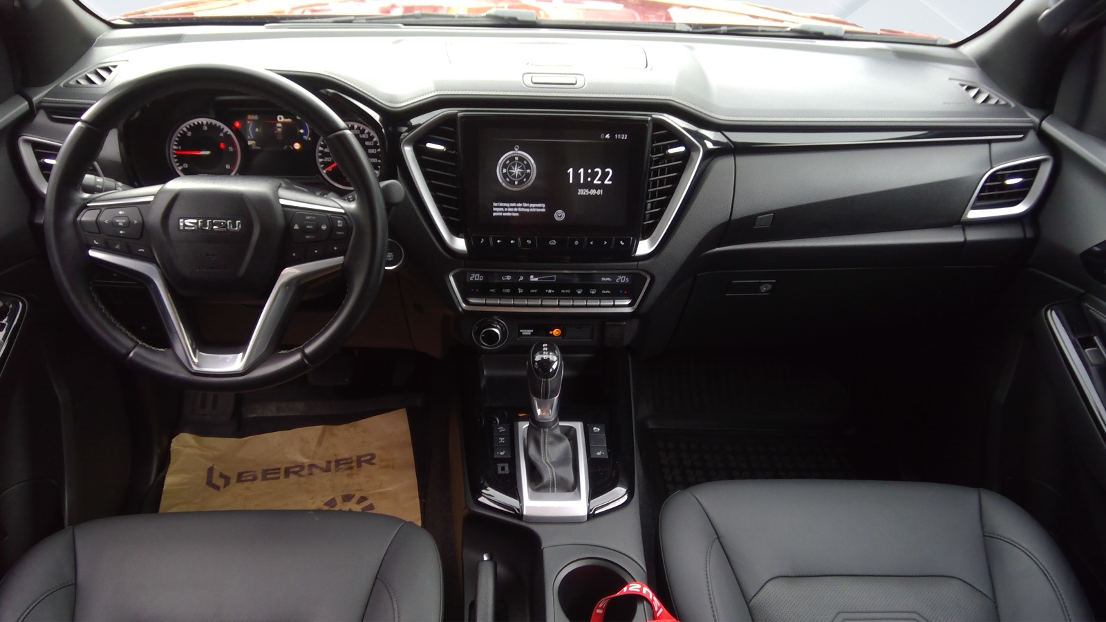 ISUZU D-MAX 1.9 SpaceCab N60FF 4x4 AT-showroom-element-3