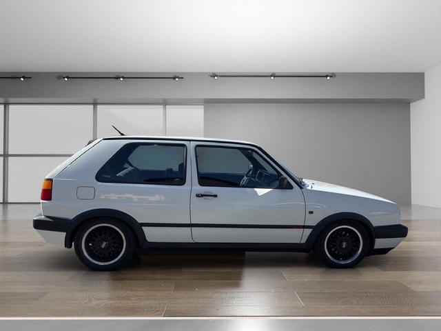 VW Golf 1800 GTI 16V Edition-image-6