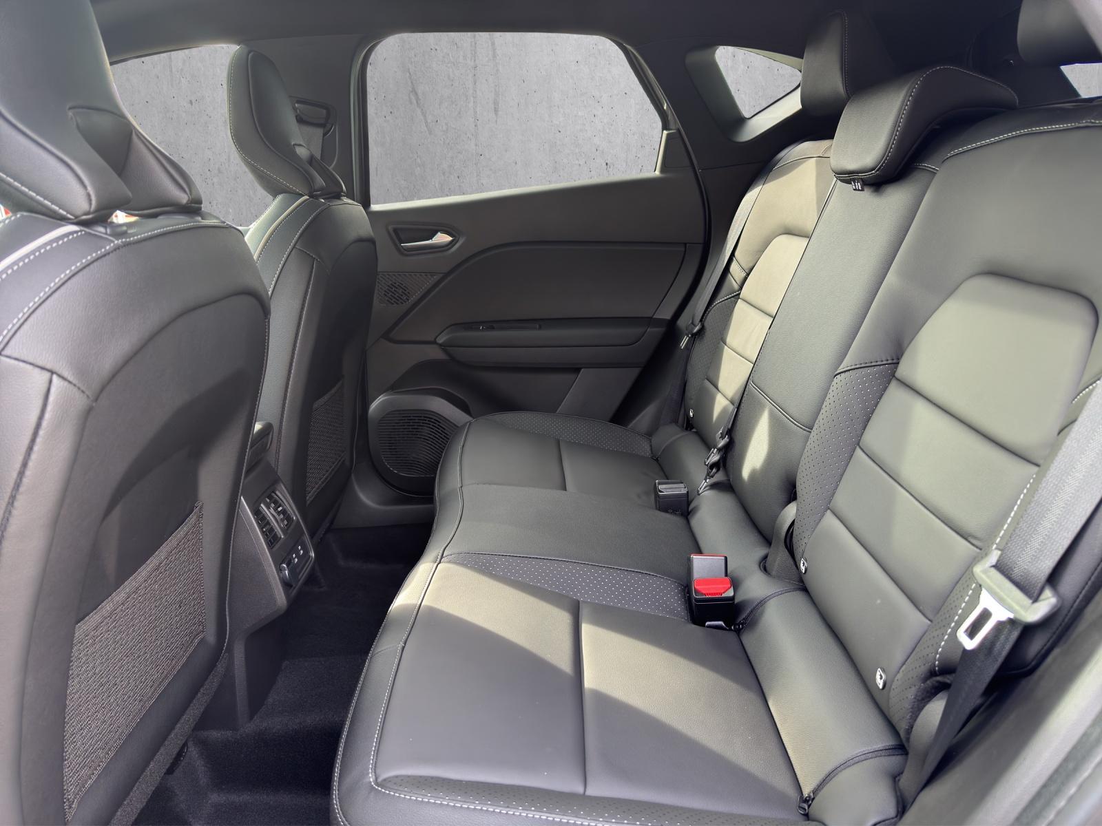 MITSUBISHI ASX 1.6 HEV Instyle-image-12