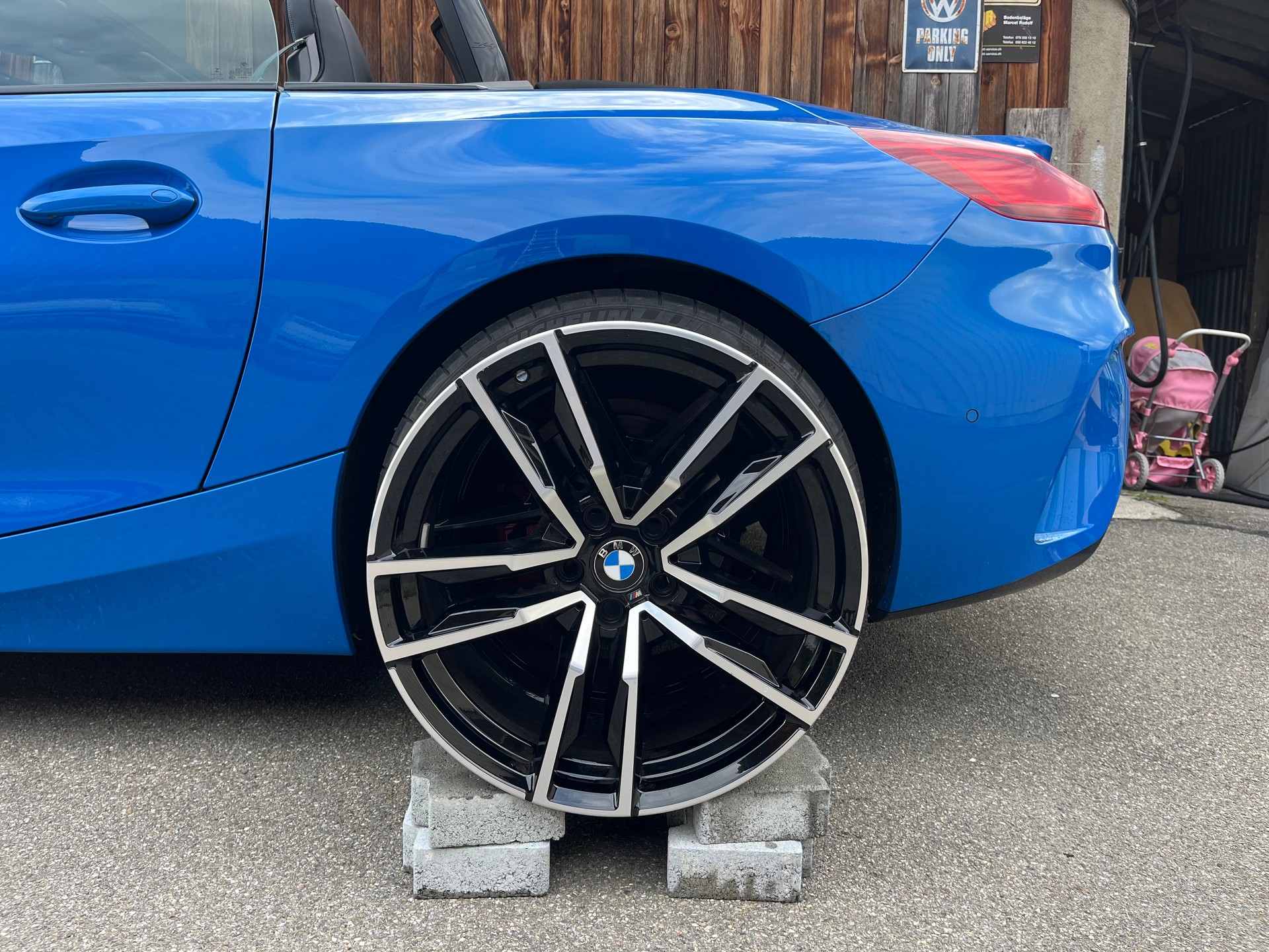 BMW Z4 sDrive 20i Steptronic-image-3