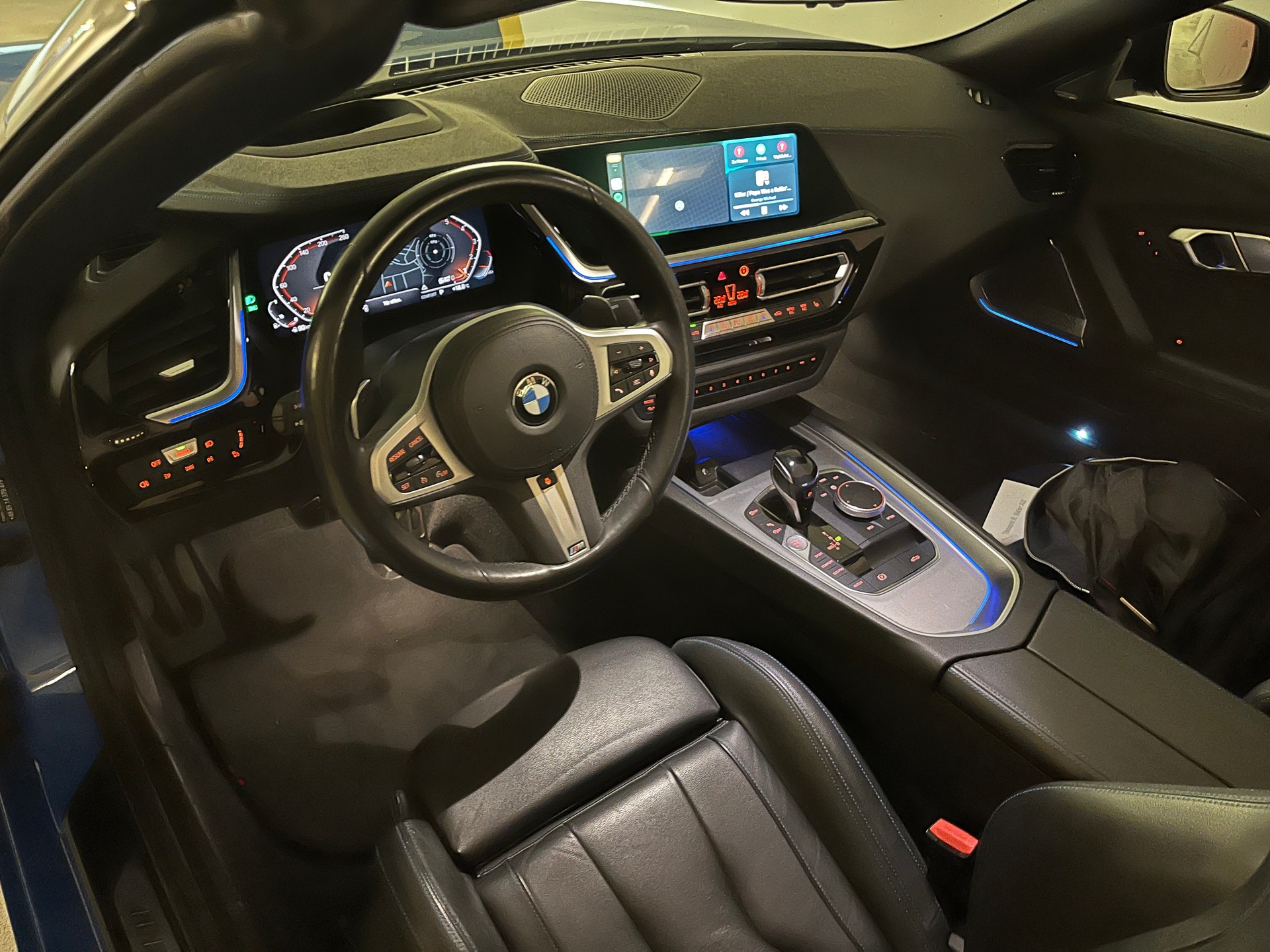 BMW Z4 sDrive 20i Steptronic-image-23