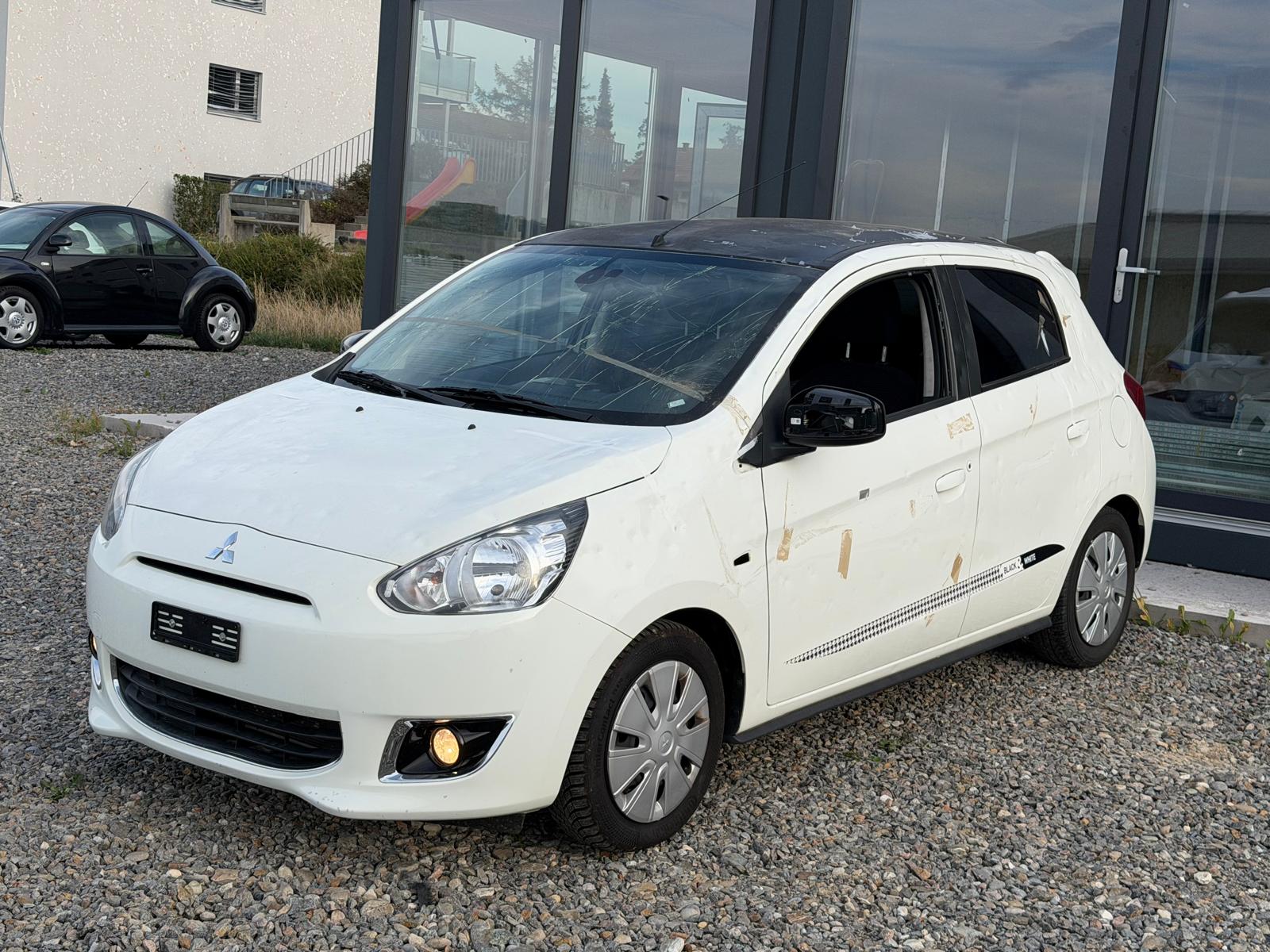 MITSUBISHI Space Star 1.2 Black&White *HAGELSCHADEN* **Jetzt nur noch CHF 2'900.- statt CHF 6'900.-**-image-4