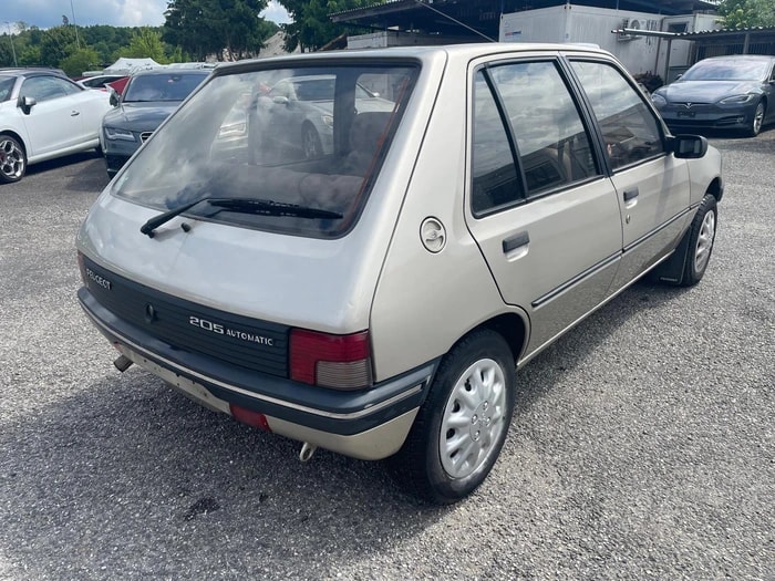 PEUGEOT 205 1.9 Automatic-image-4