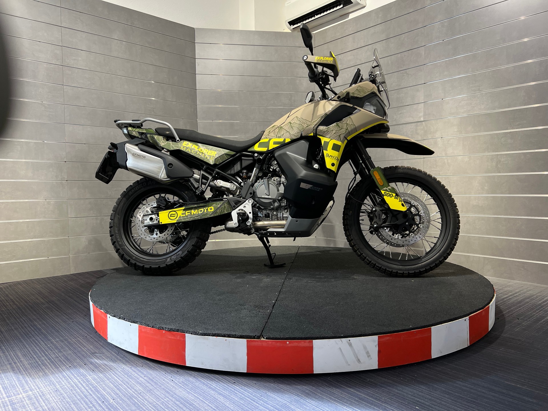 CF MOTO 800 MT-X-image-6