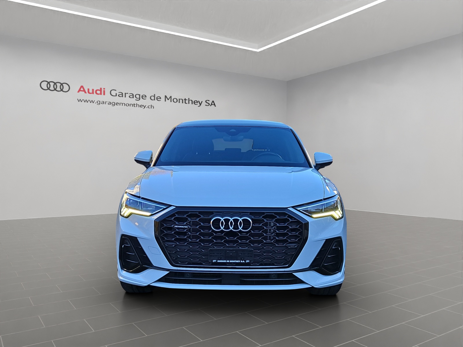 AUDI Q3 Sportback 40 TDI S line Attraction quattro S-tronic-image-1