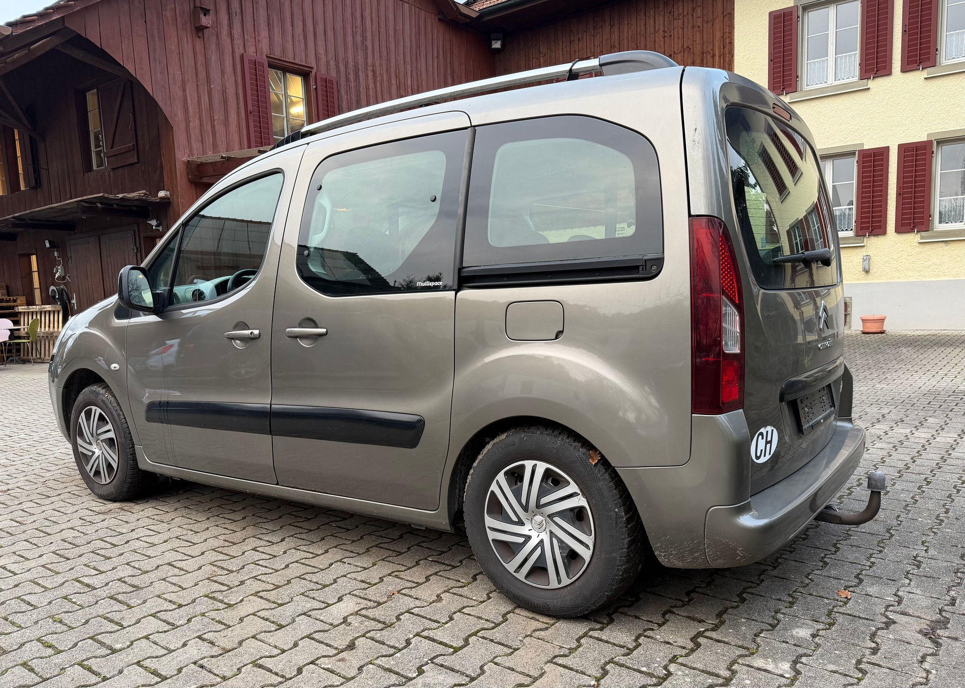 CITROEN Berlingo 1.6 16V XTR-image-3