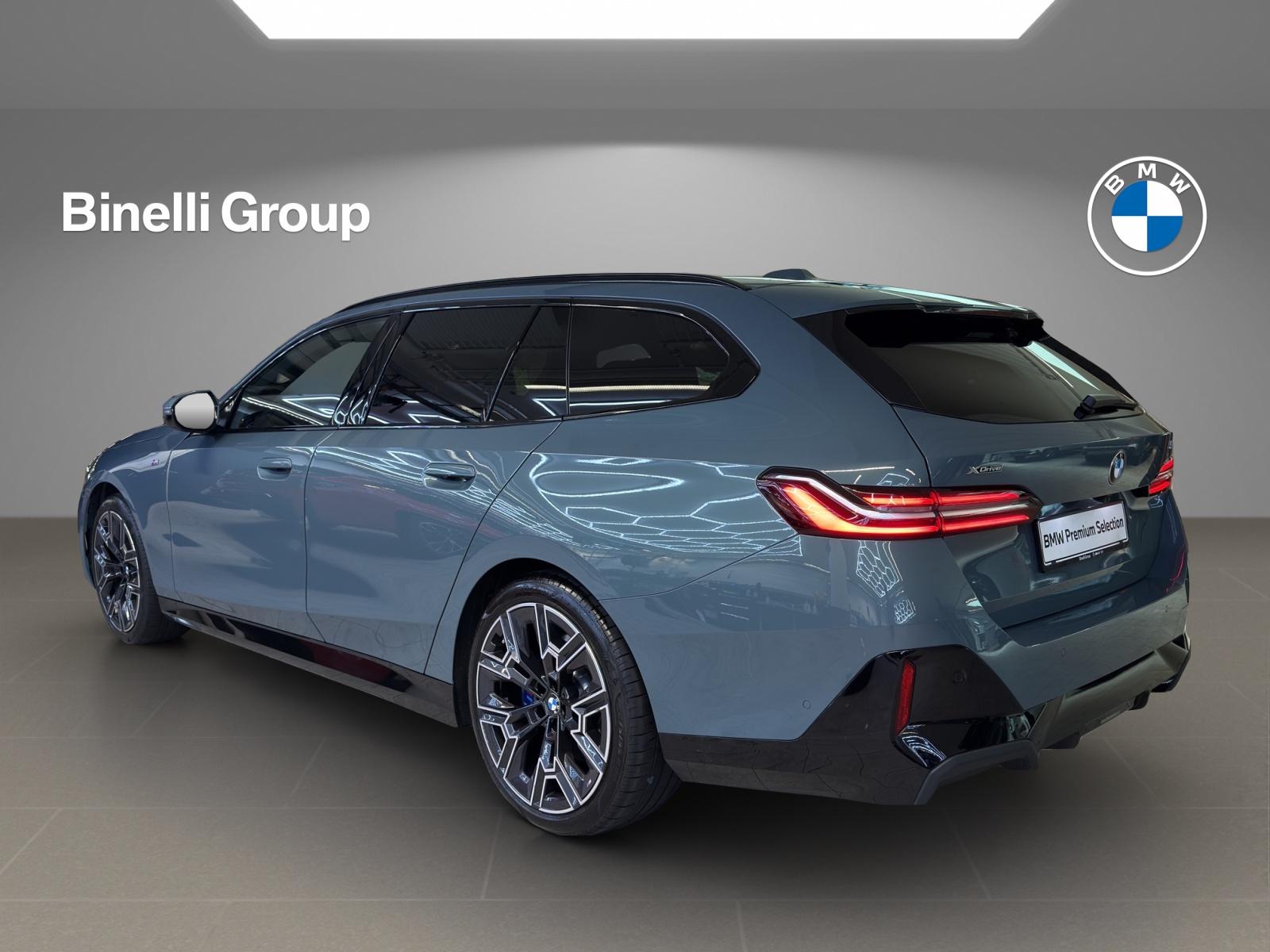 BMW 540d xDrive Touring M-SportPaket-image-2