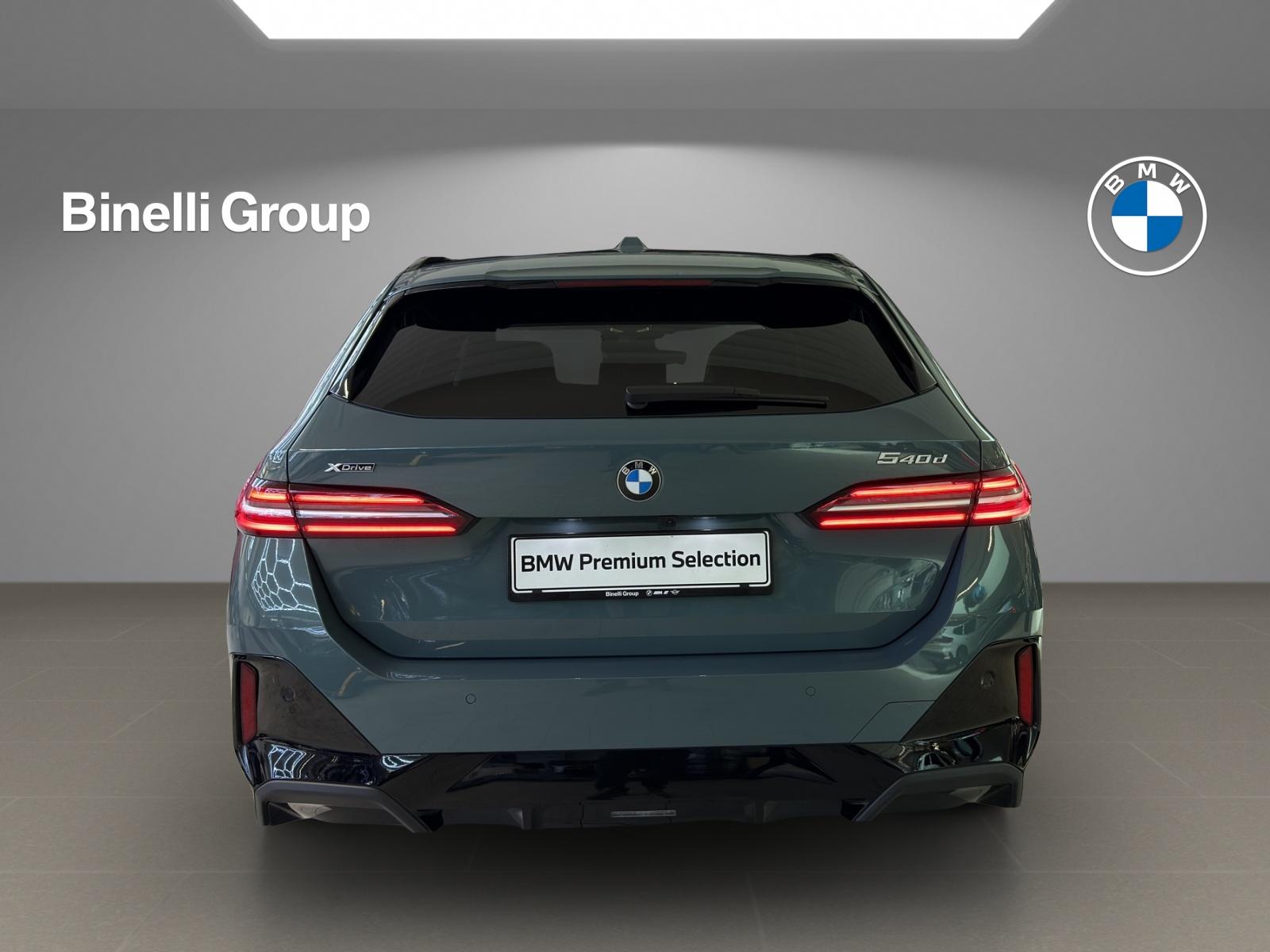 BMW 540d xDrive Touring M-SportPaket-image-3